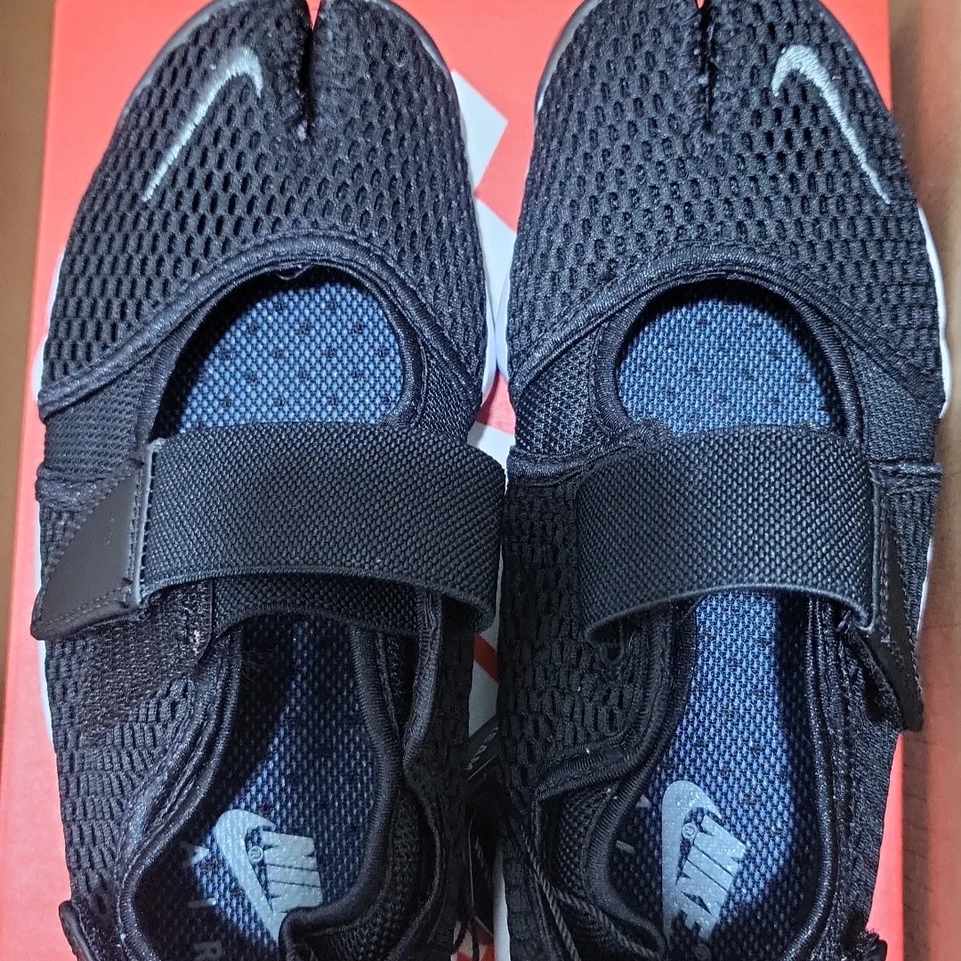 (W) Nike Air Rift Breathe Black 착용 스타일
