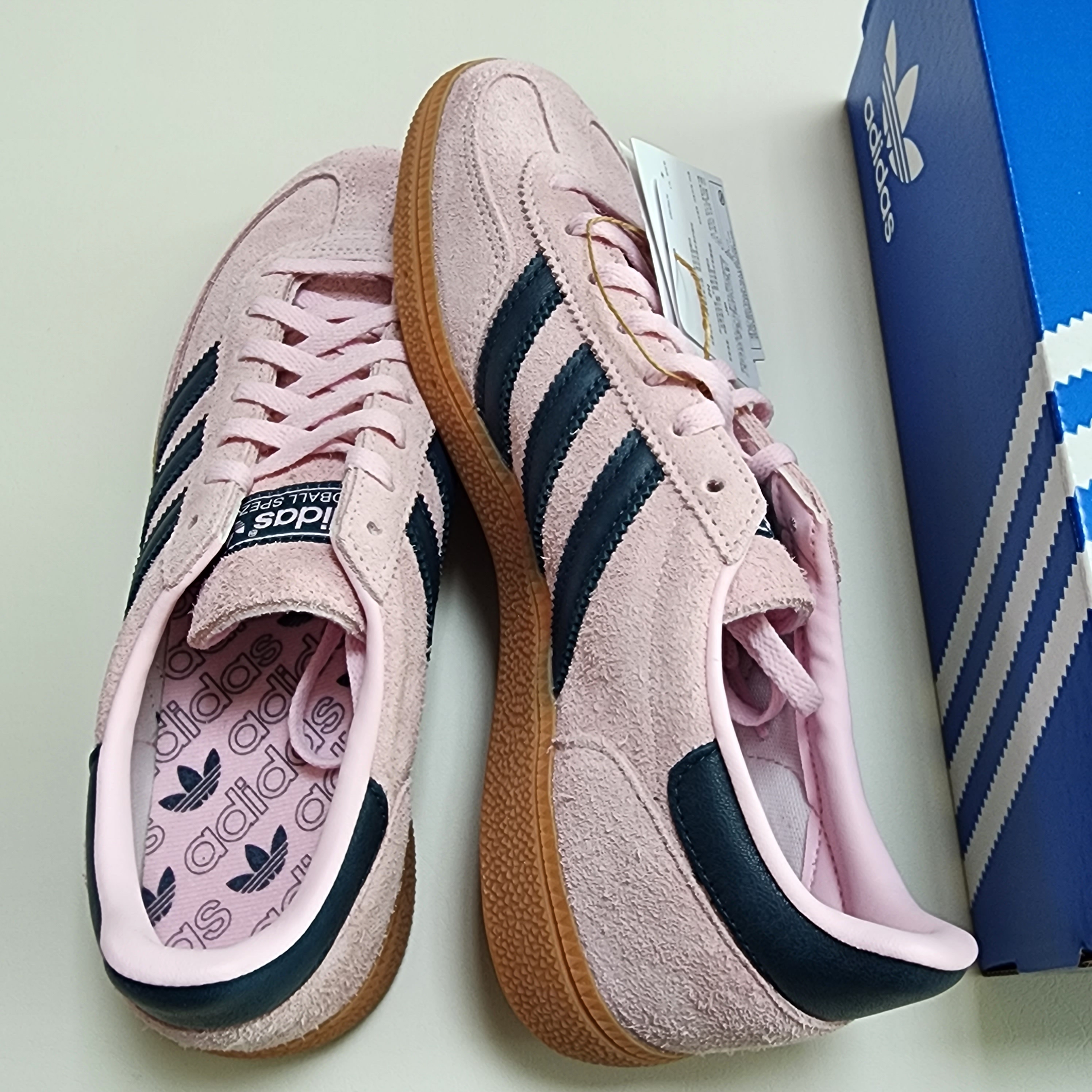 (W) Adidas Spezial Handball Clear Pink 착용 스타일