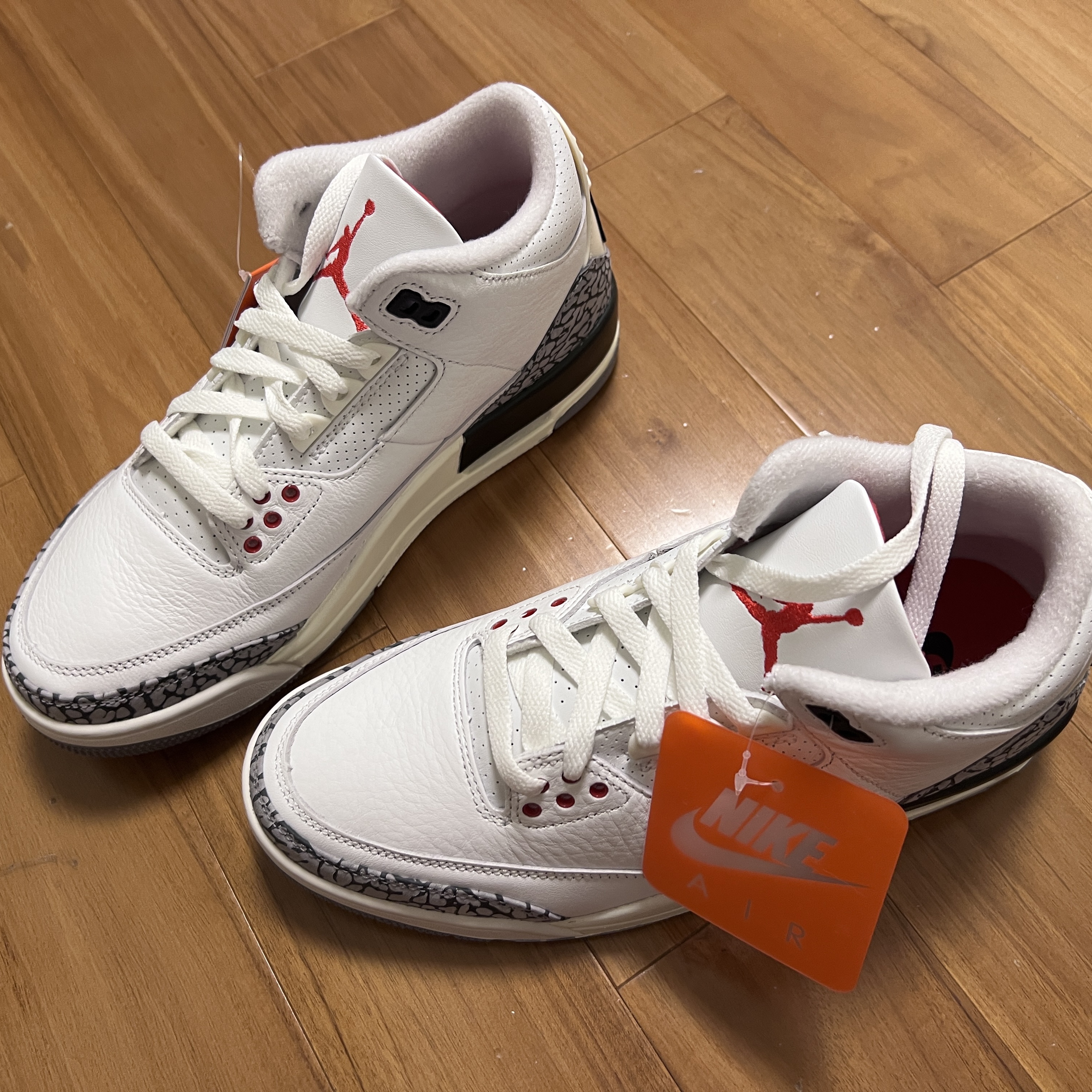 Jordan 3 Retro White Cement Reimagined 착용 스타일