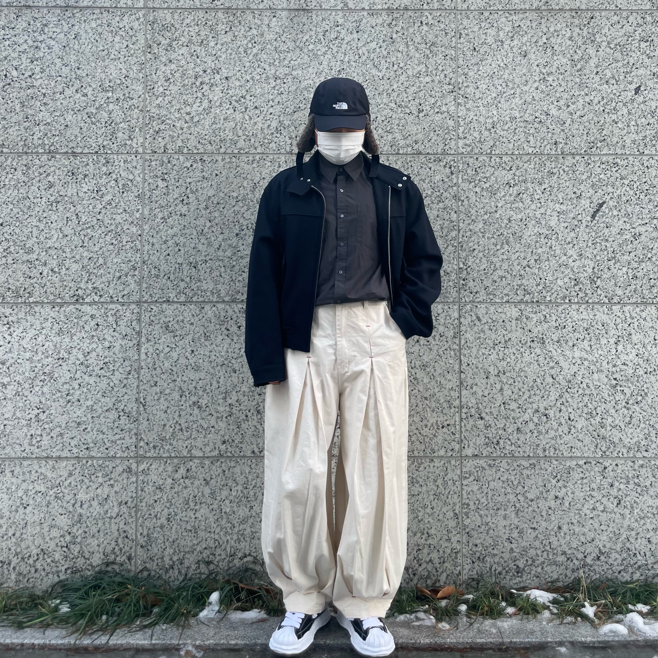 Maison Mihara Yasuhiro Blakey OG Sole Canvas Low-top Sneakers Black White 착용 스타일