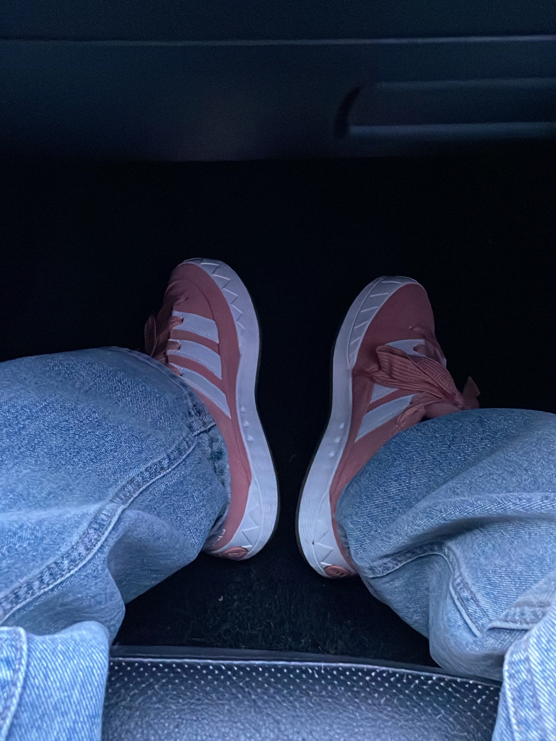 Adidas Adimatic Wonder Clay 착용 스타일 - 3