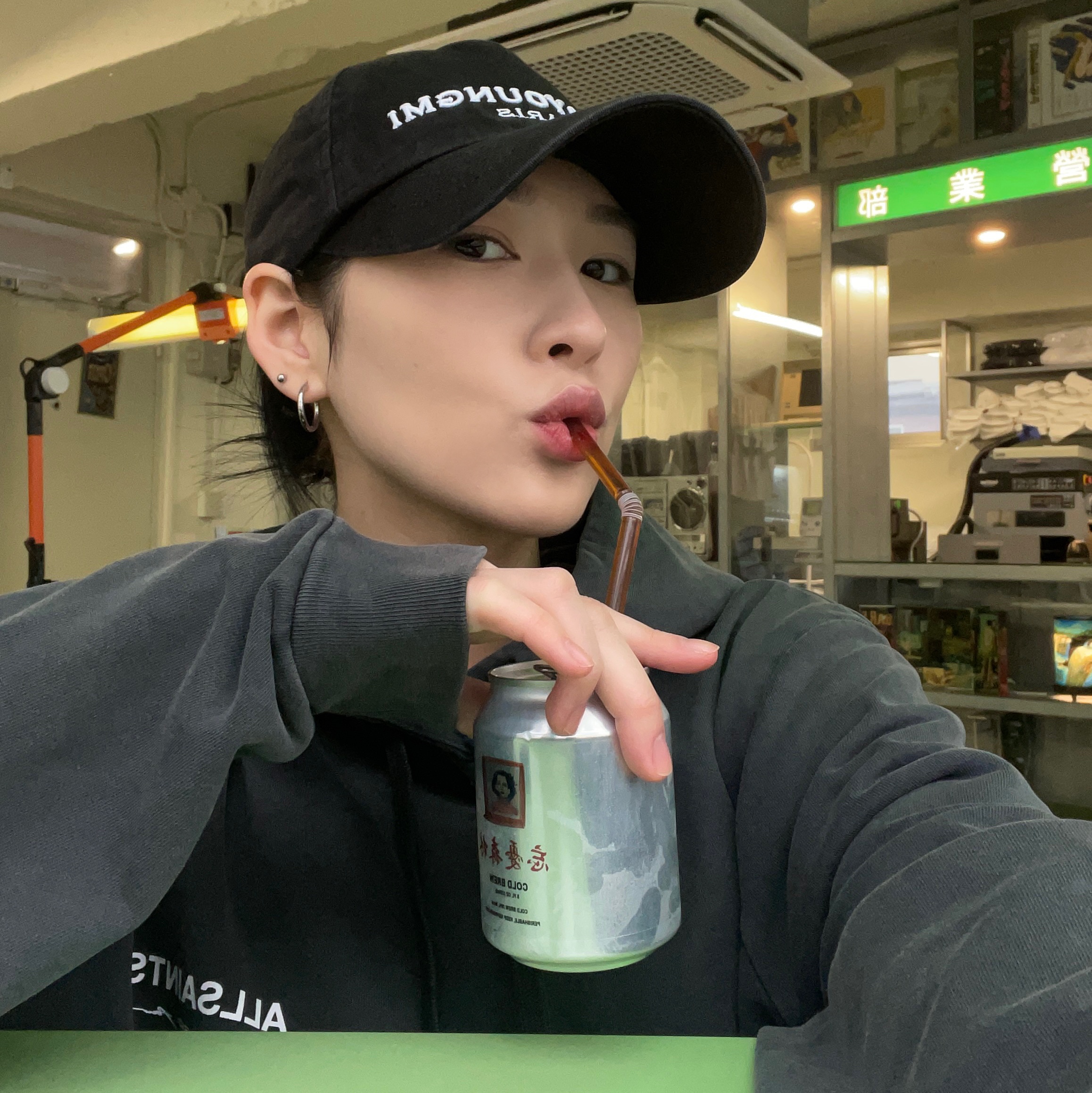 Wooyoungmi Embroidered Ball Cap Black 착용 스타일 - 3