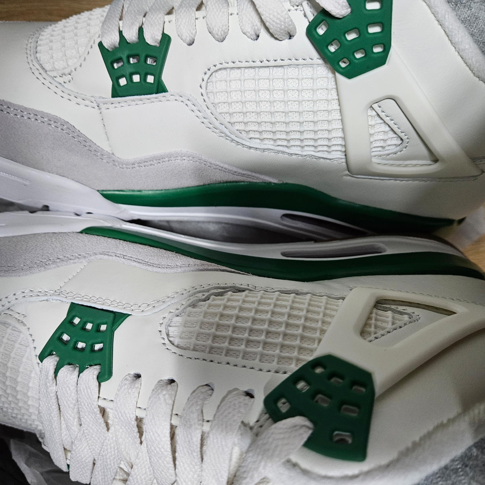 Jordan 4 x Nike SB Retro SP Pine Green 착용 스타일 - 2