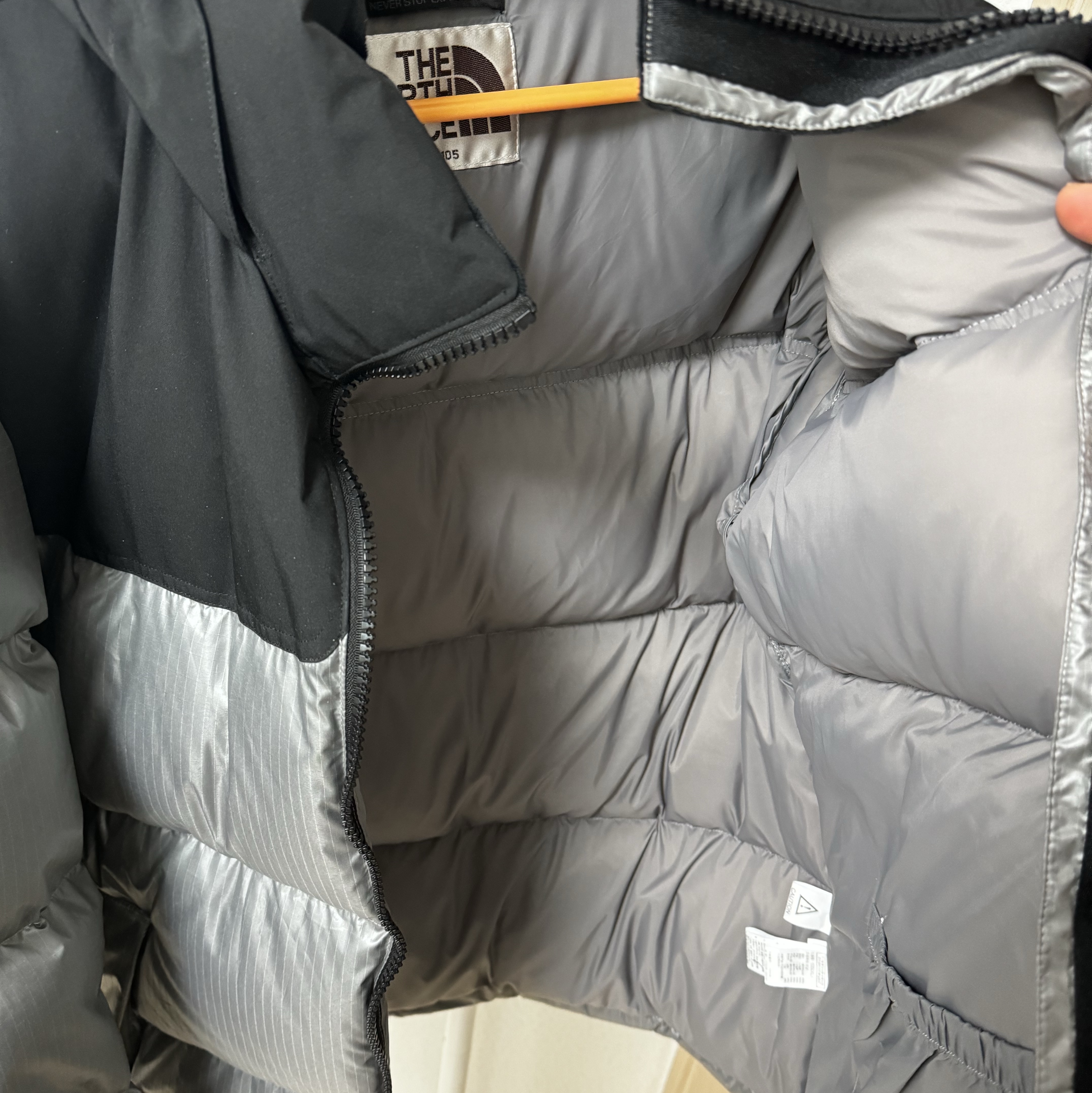 The North Face White Label Novelty Nuptse Down Jacket Heather Gray 착용 스타일 - 3
