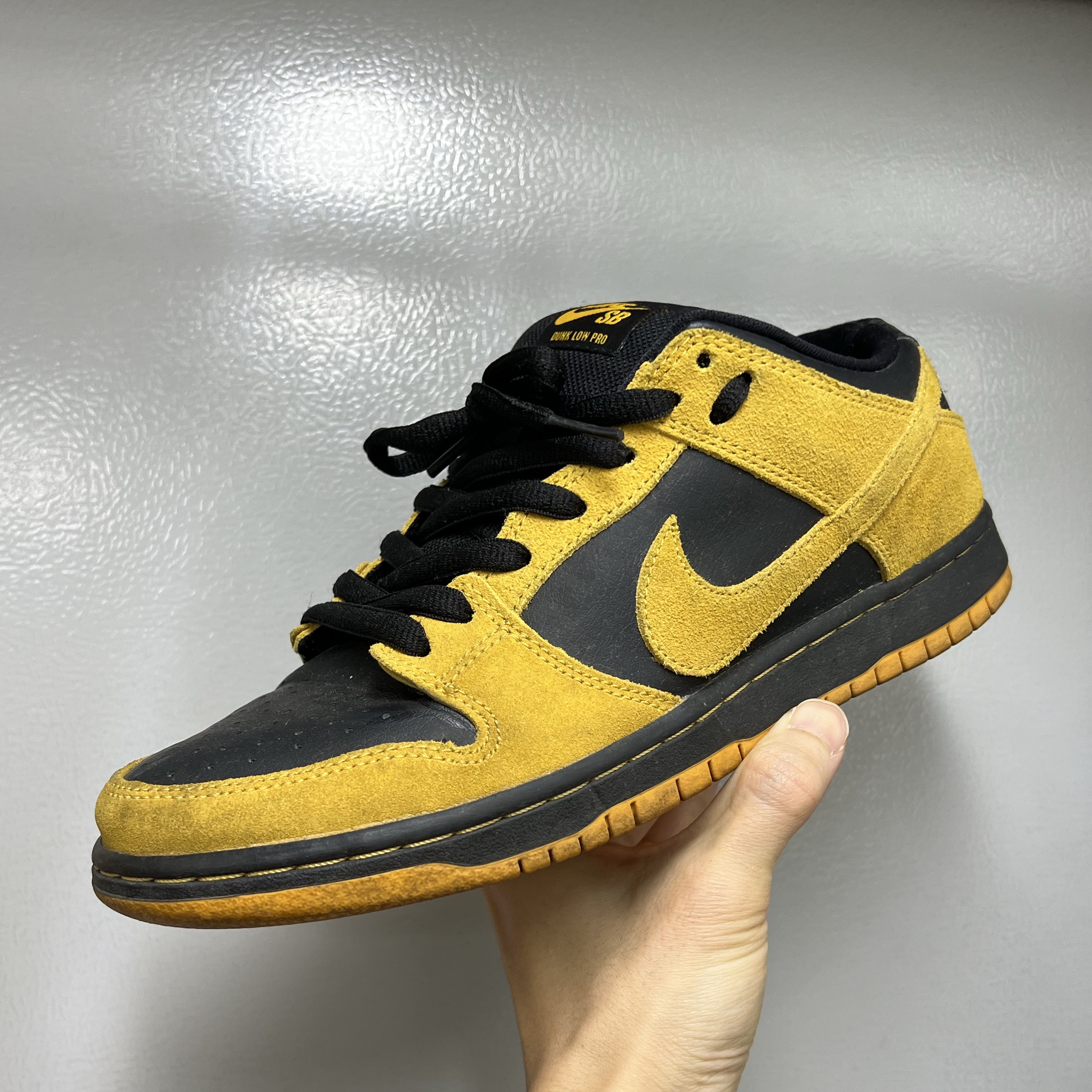 Nike Dunk SB Low Iowa 착용 스타일