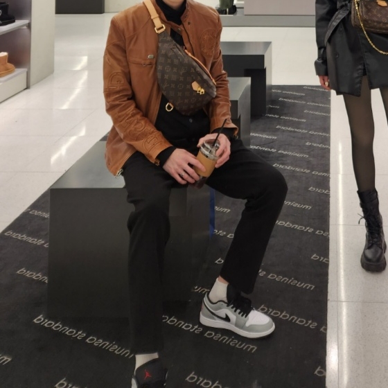 Jordan 1 Low Light Smoke Grey 착용 스타일 - 2