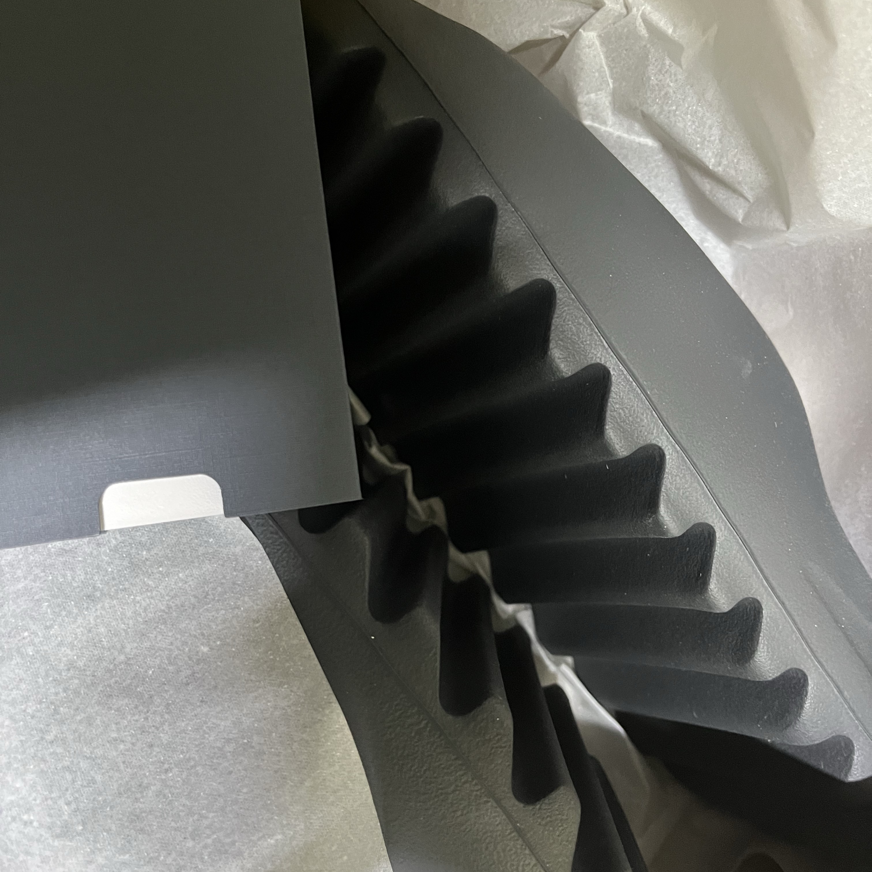Adidas Yeezy Slide Granite 착용 스타일 - 2