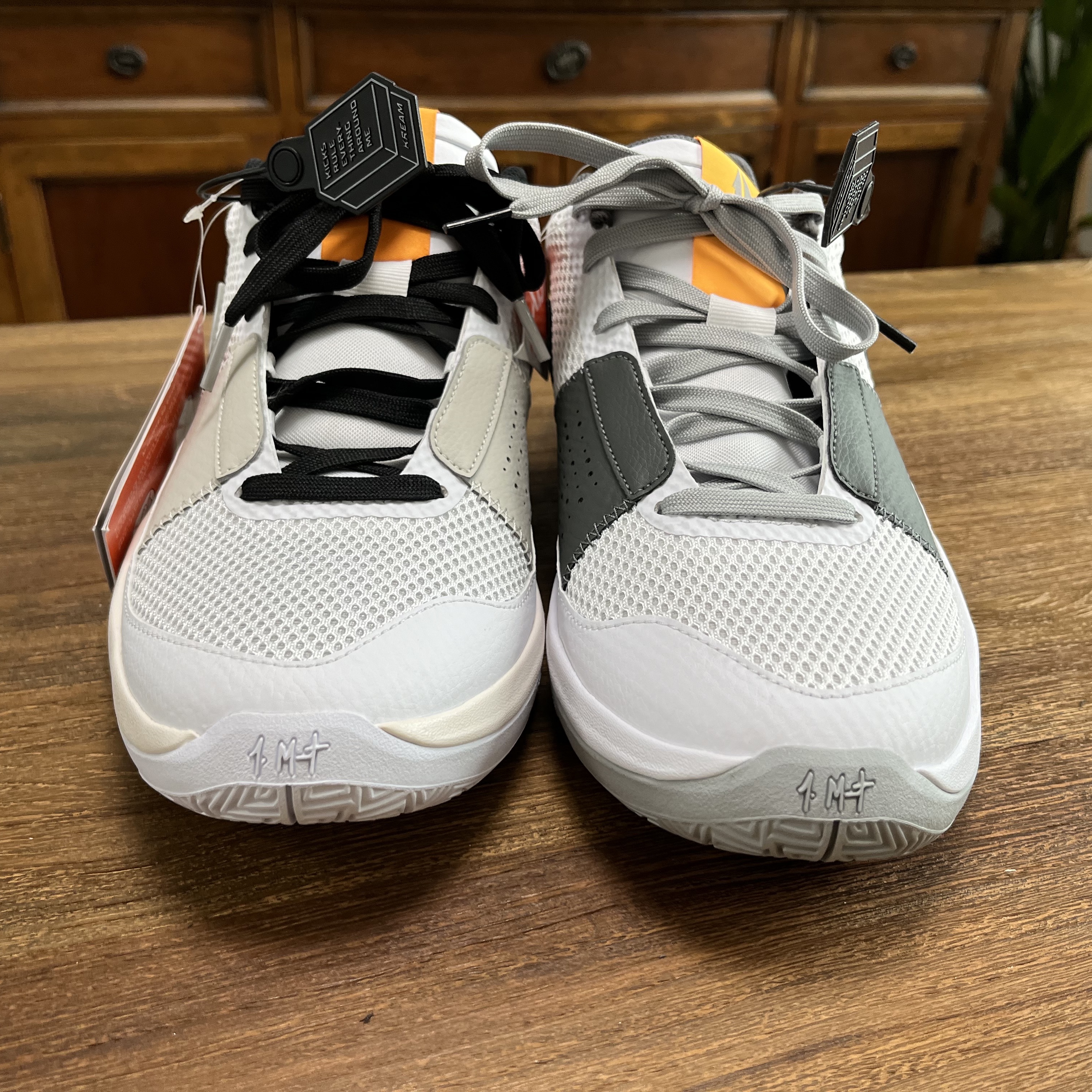 Nike Ja 1 EP Light Smoke Grey 착용 스타일 - 3
