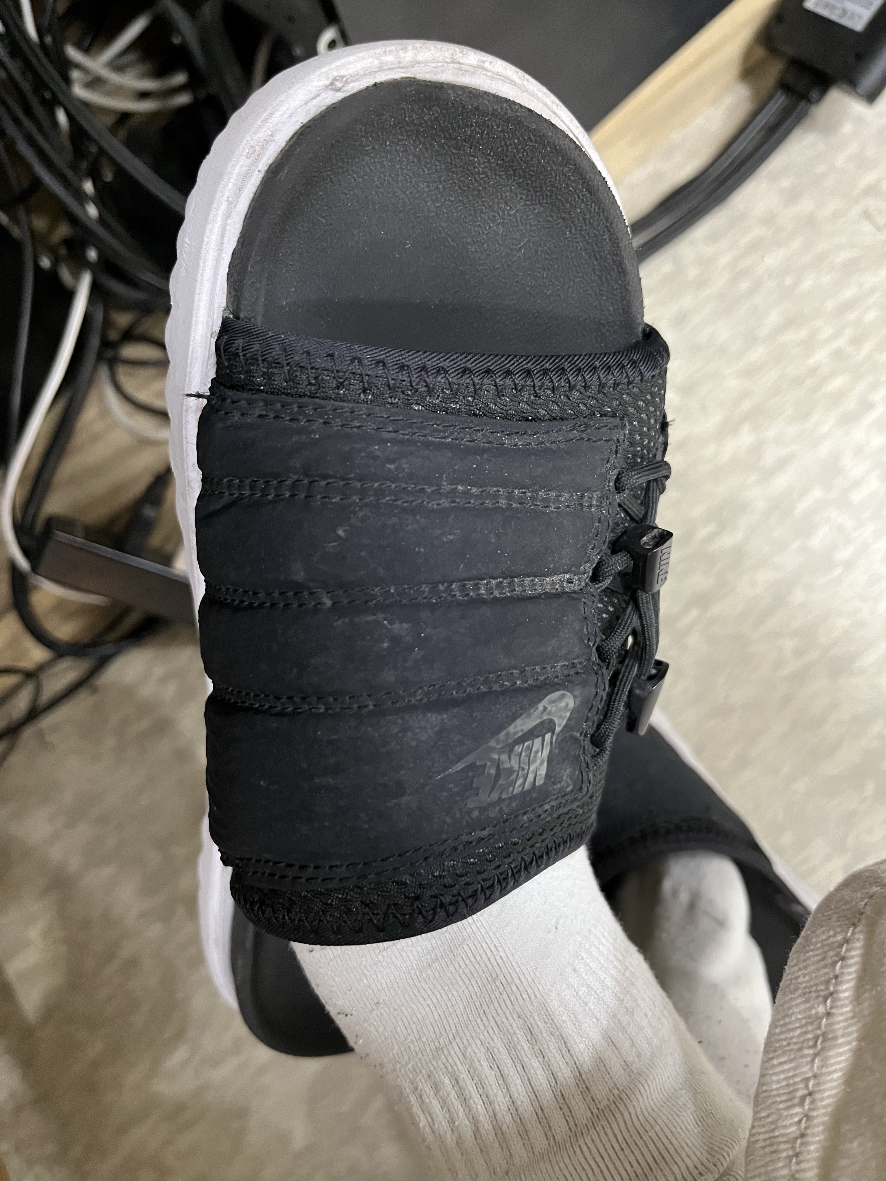 (W) Nike Asuna Slide Black 착용 스타일