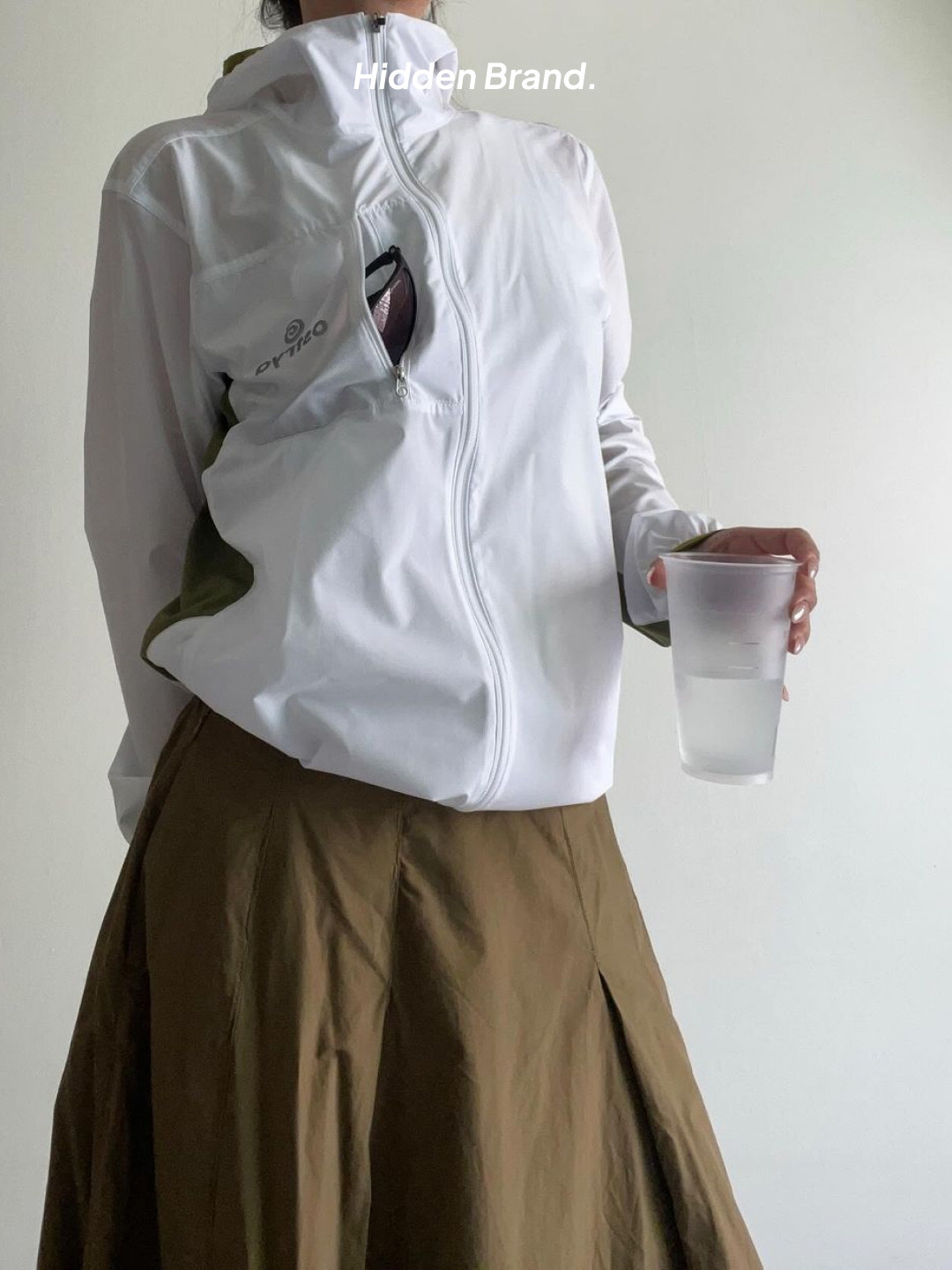 Ostrya Emblem Equi T-Shirt Pistachio, Ostrya Emblem Equi T-Shirt White 착용 스타일 - 7