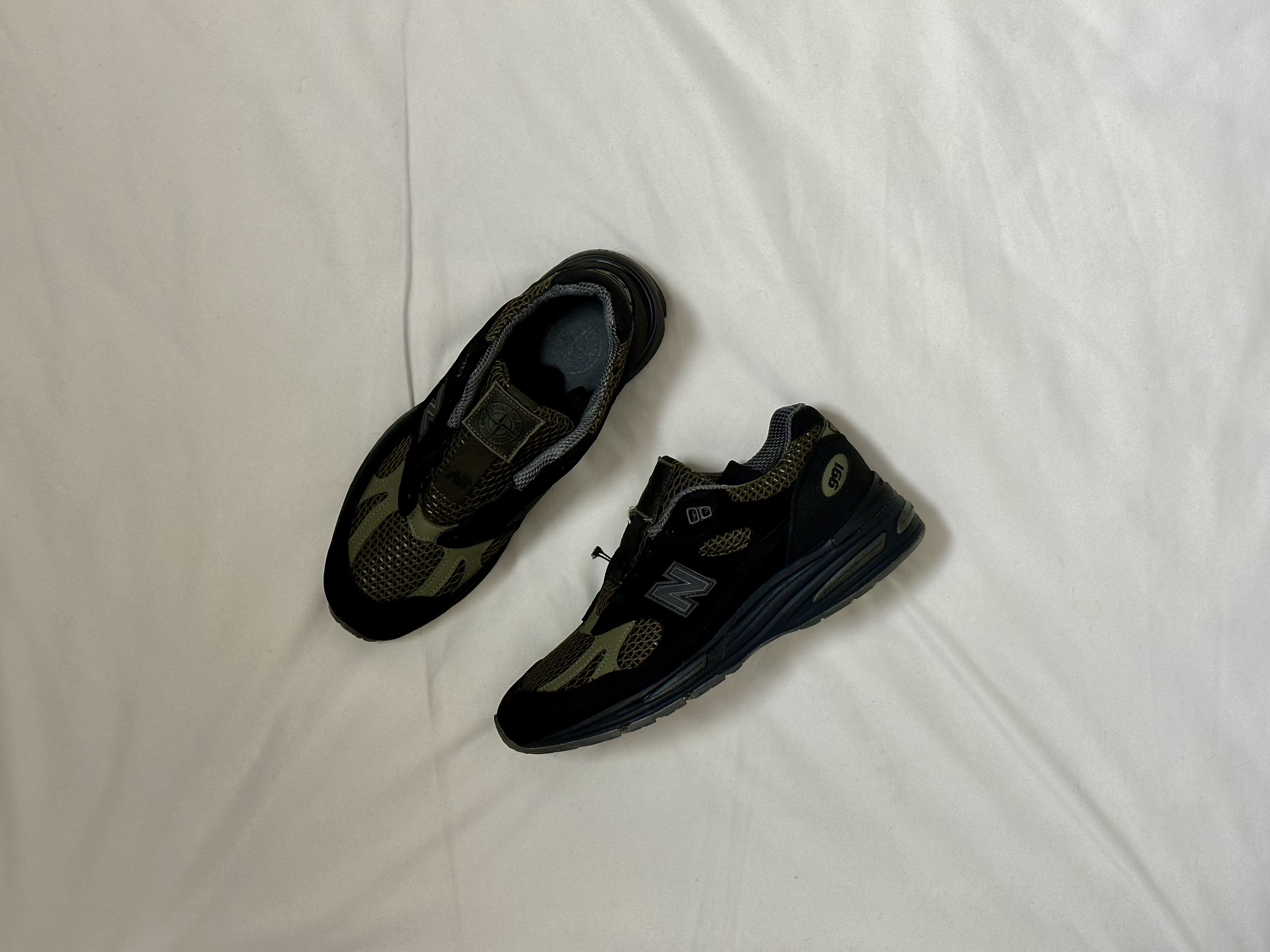 New Balance x Stone Island 991v2 Made in UK Black Olive Night 착용 스타일 - 1