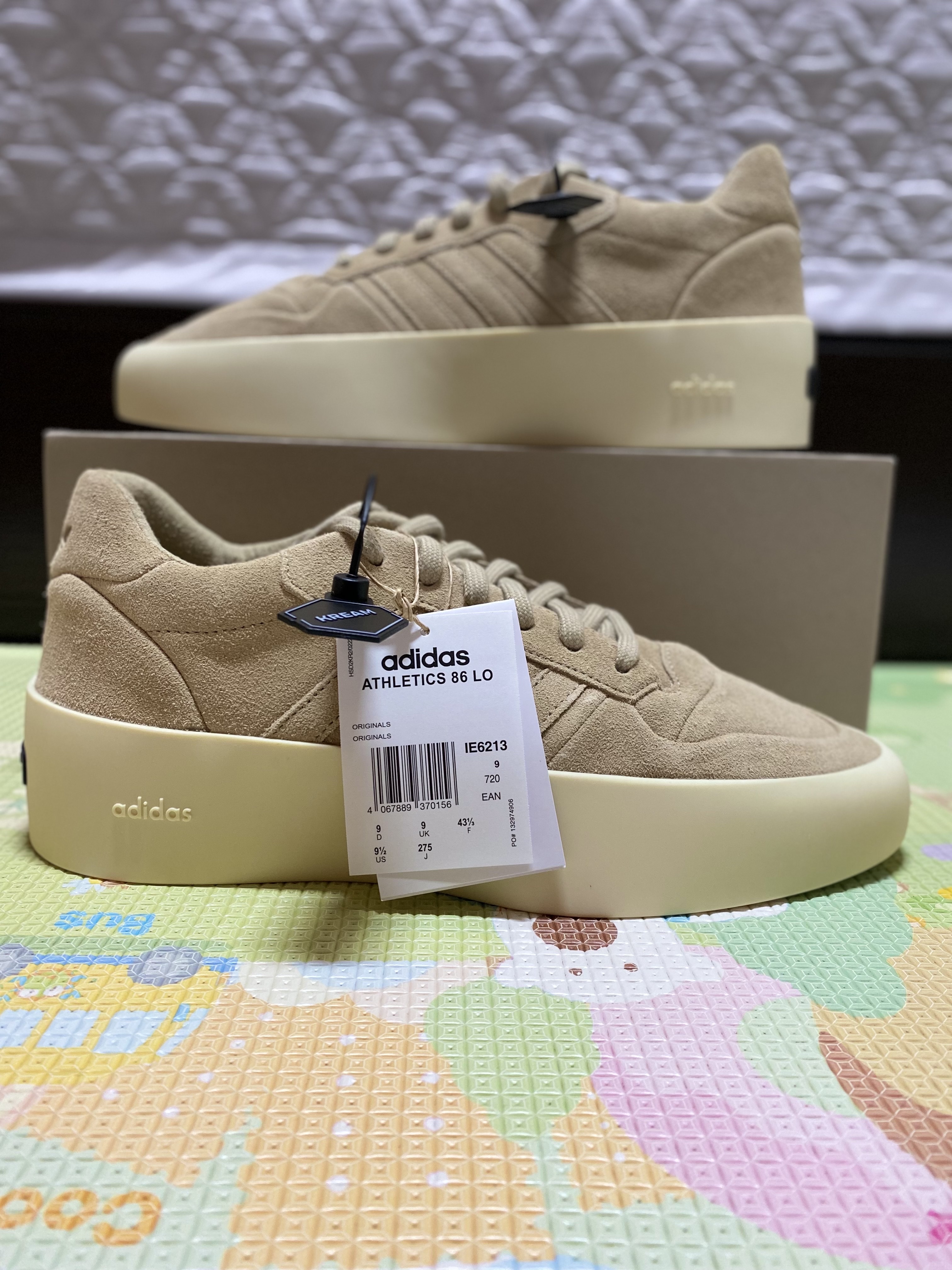 Adidas x Fear of God Athletics 86 Low Clay 착용 스타일 - 2