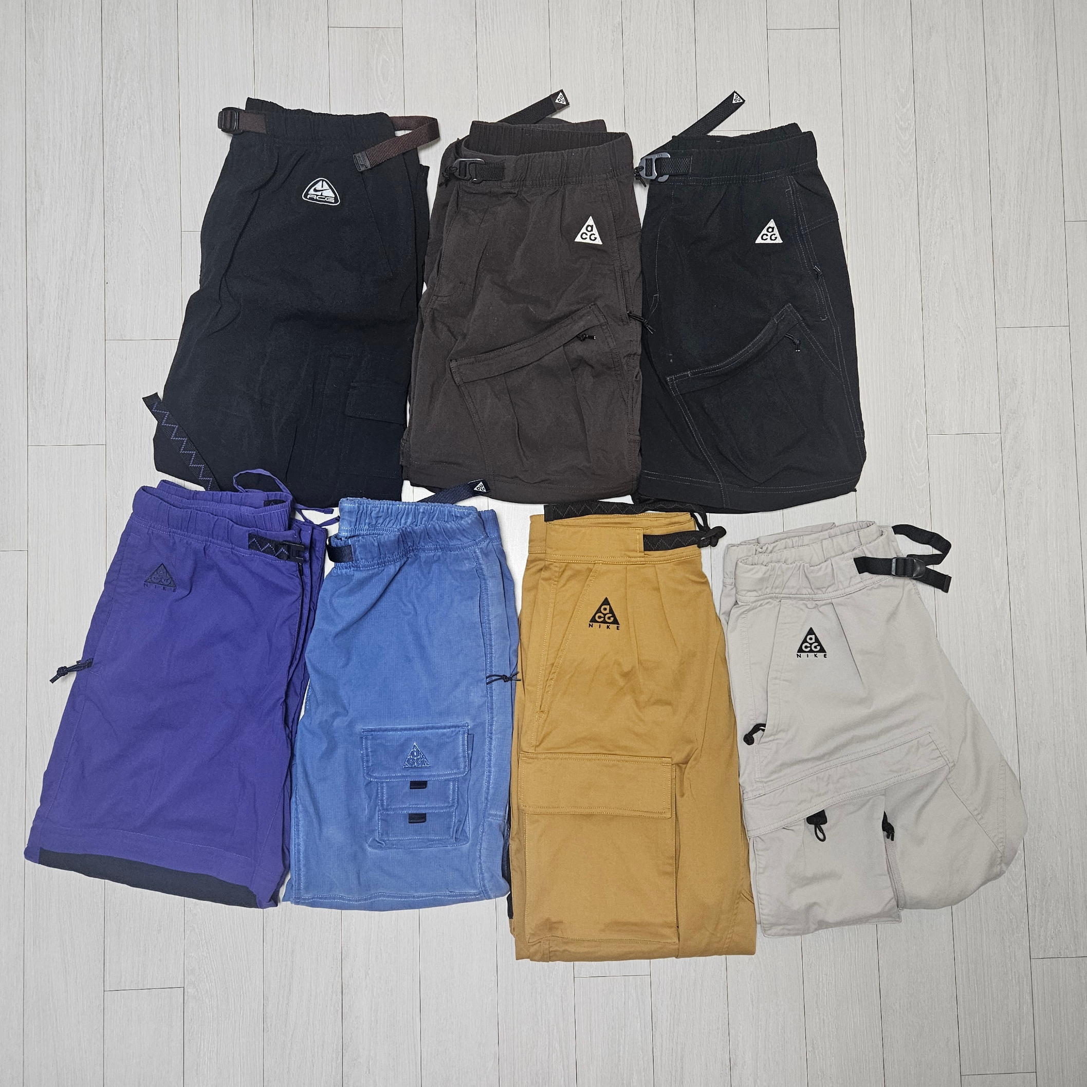 Nike ACG Smith Summit Cargo Pants Black Summit White - Asia, Nike ACG Smith Summit Cargo Pants Light Bone - US/EU 착용 스타일 - 2