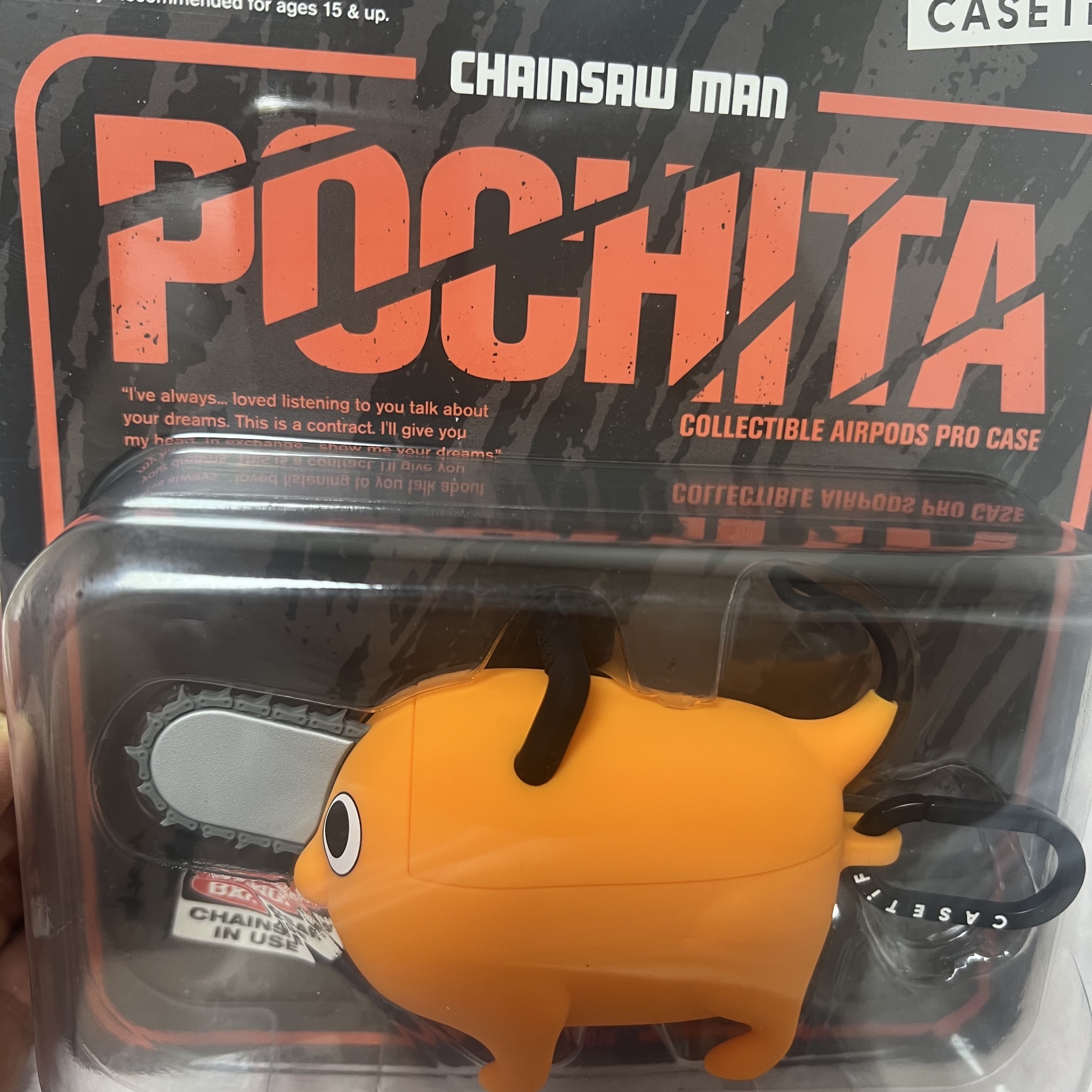 Casetify x Chainsaw Man Pochita Collectible AirPods Pro 1st/2nd Gen Case 착용 스타일