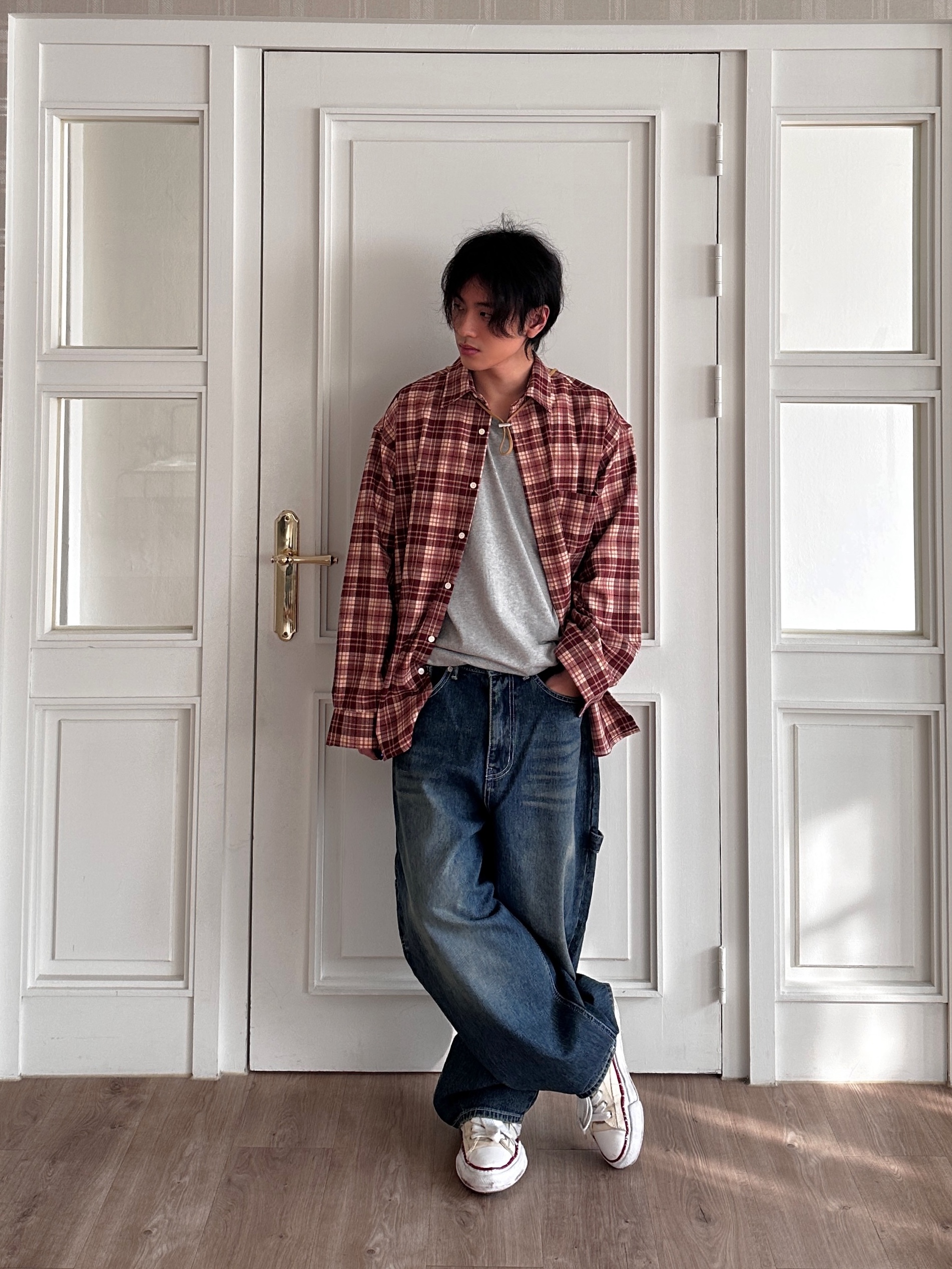 Maison Mihara Yasuhiro Peterson OG Sole Canvas Low-top Sneakers Natural 착용 스타일 - 3