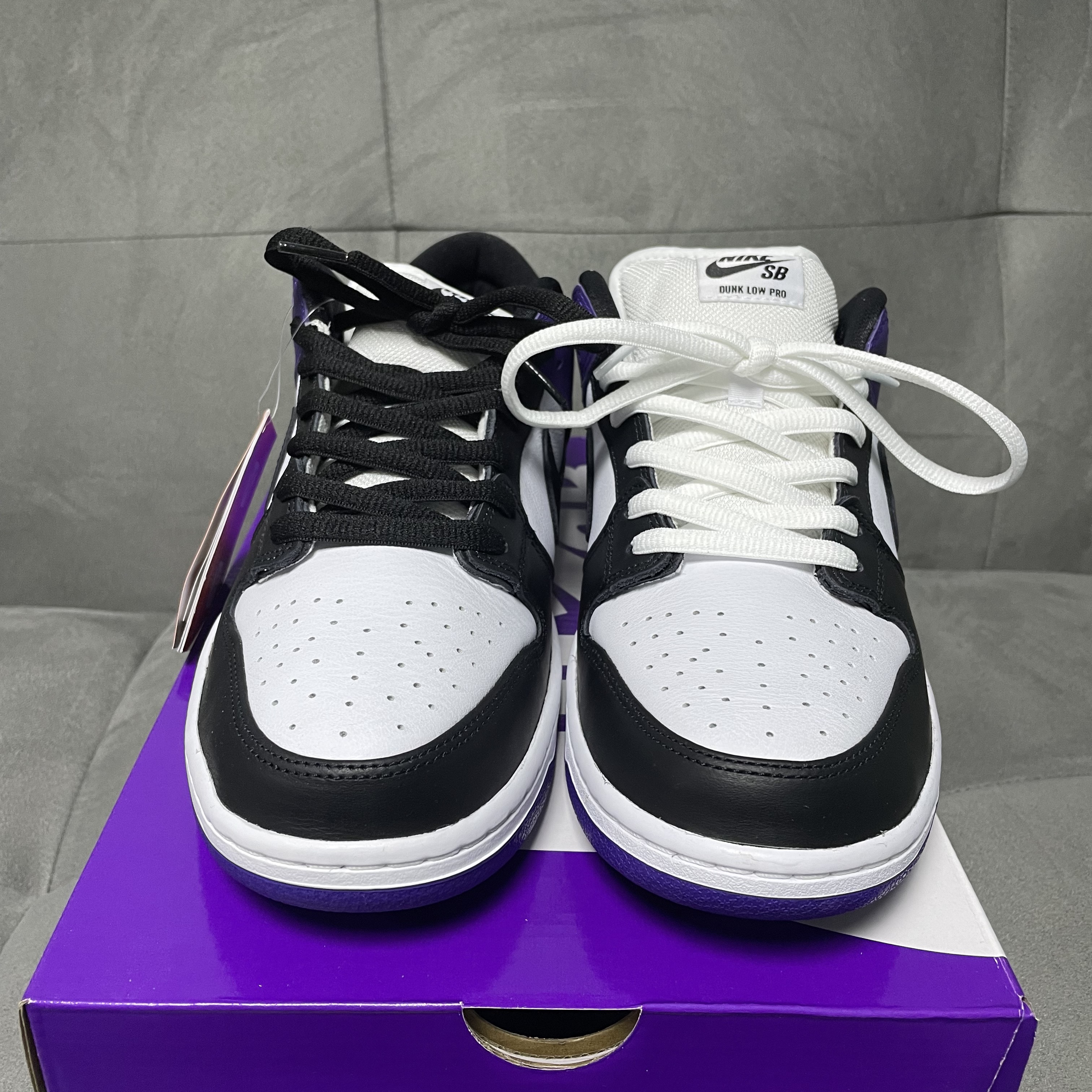 Nike SB Dunk Low Pro Court Purple 착용 스타일 - 1