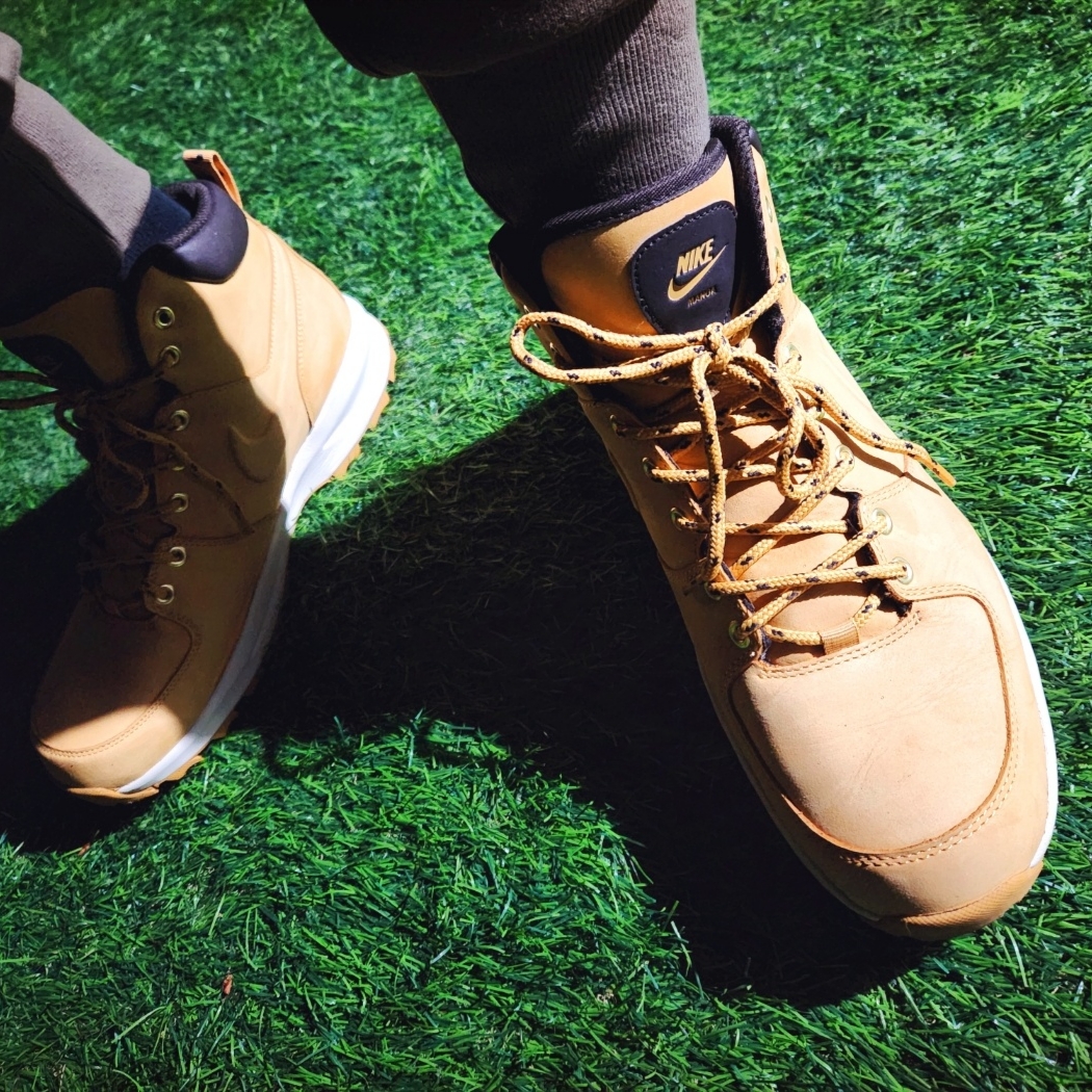 Nike Manoa Leather Haystack 착용 스타일 - 4
