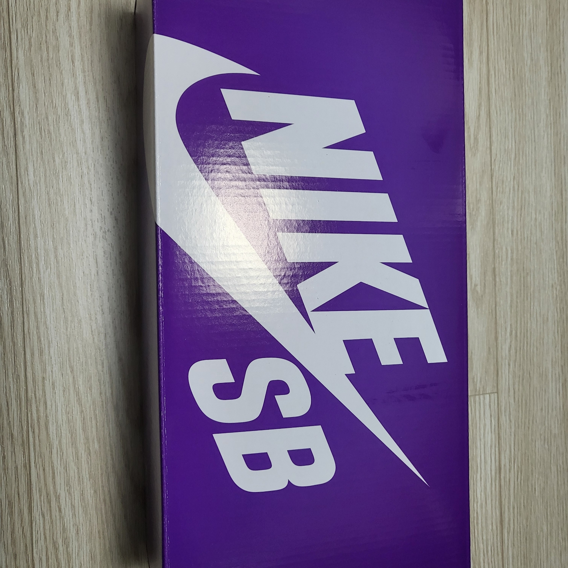 Nike SB Dunk Low Pro Court Purple 착용 스타일 - 2