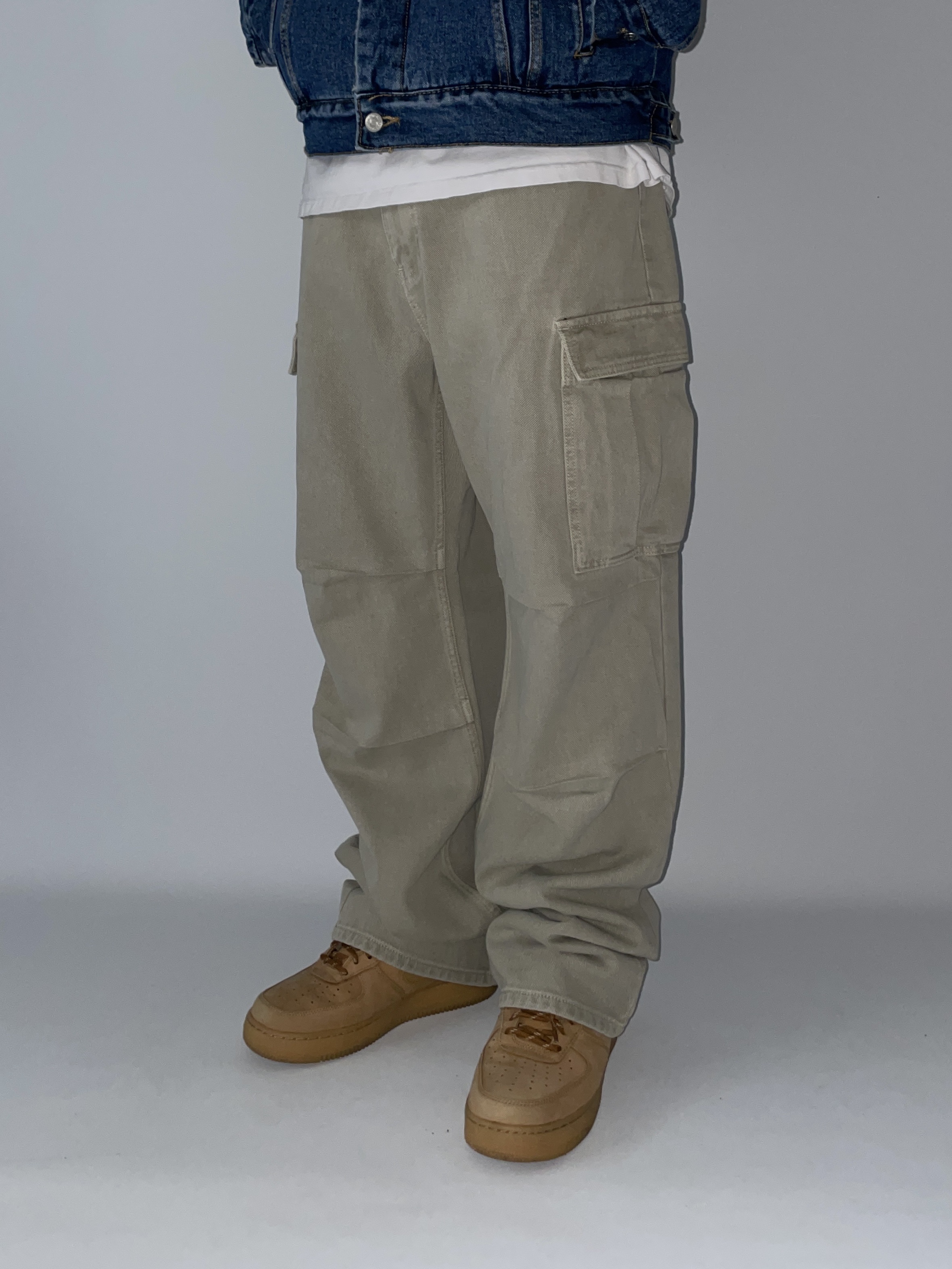 Nike Air Force 1 '07 WB Flax 착용 스타일 - 3