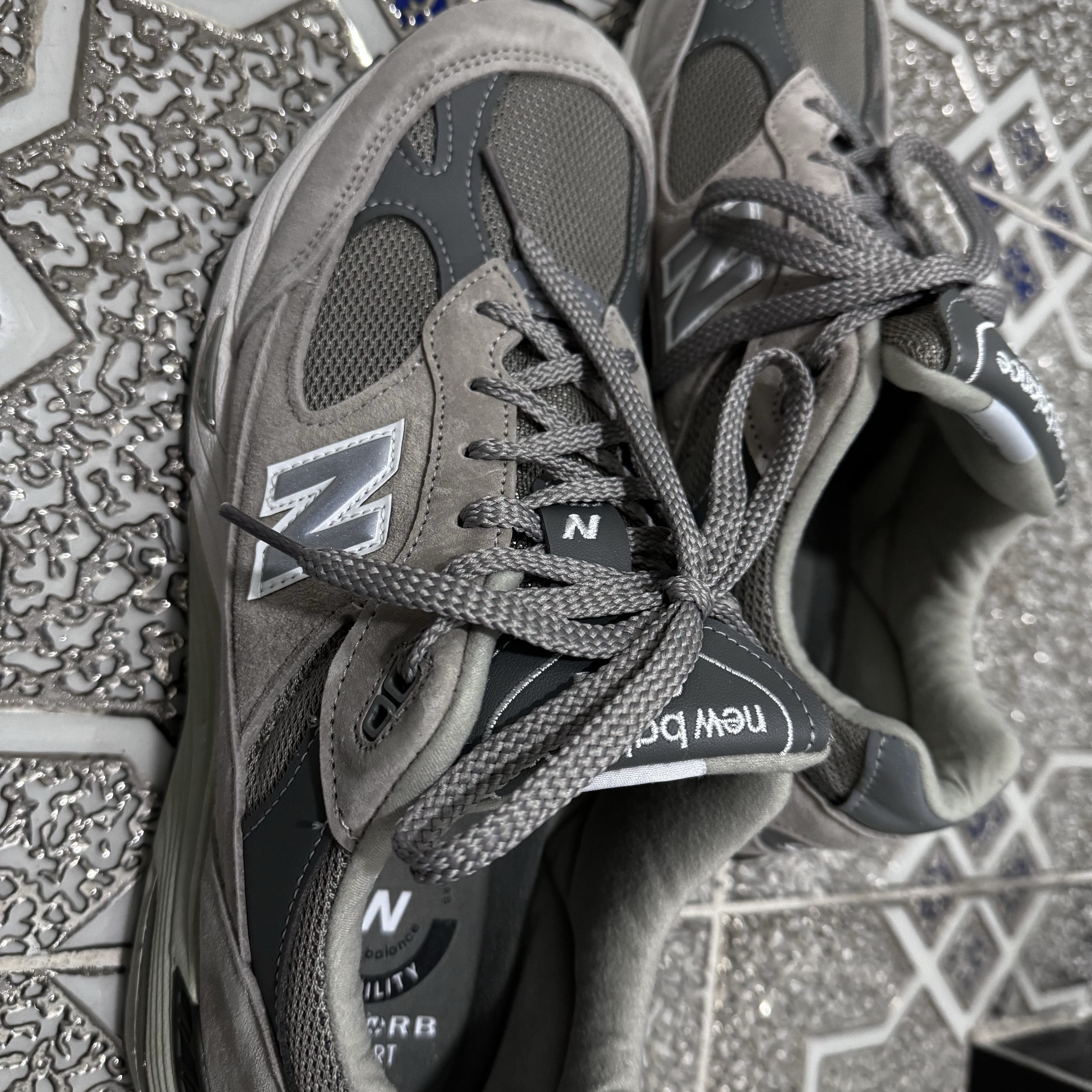 New Balance 991 Made in UK Grey 착용 스타일