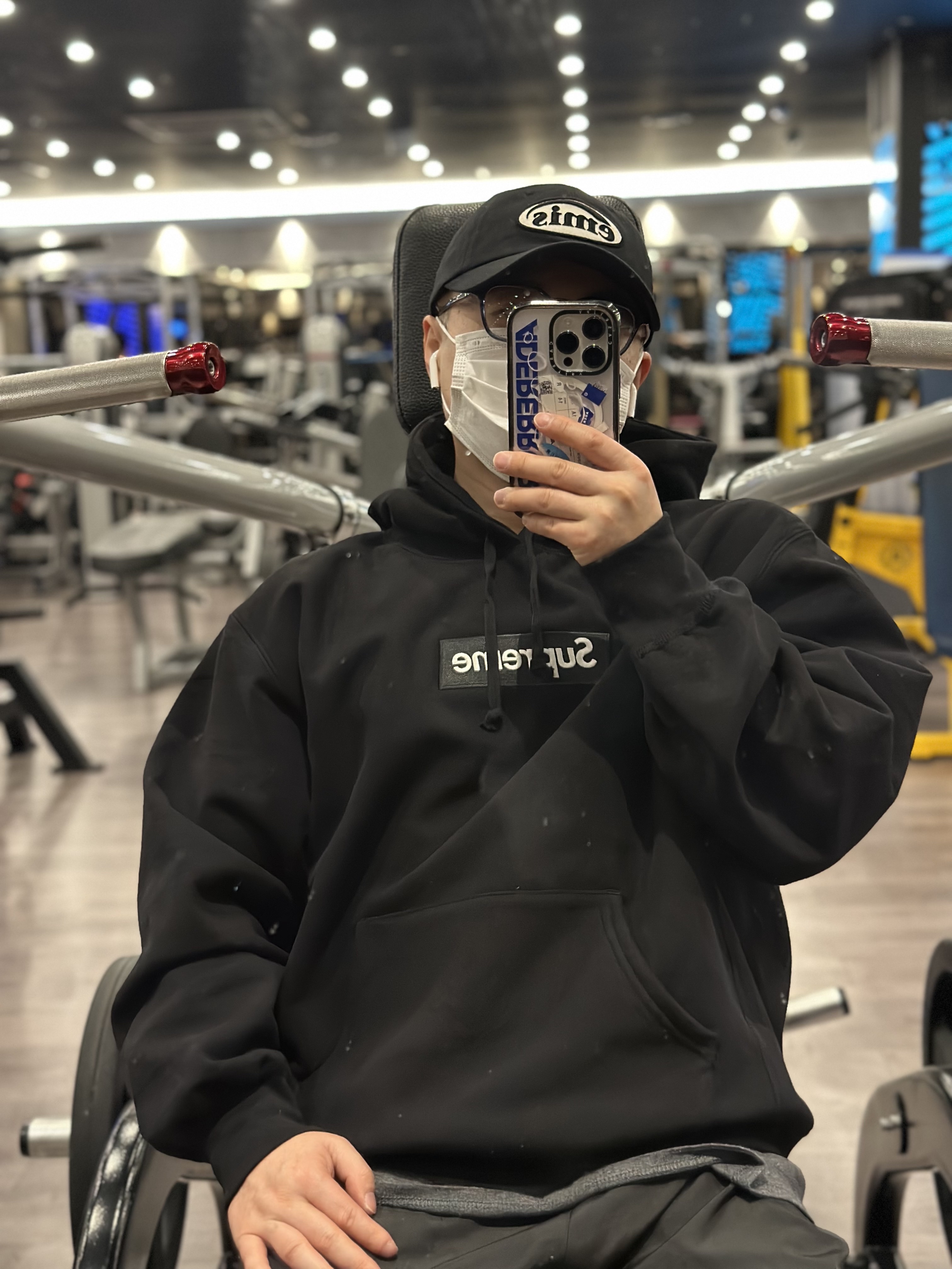 Supreme Box Logo Hooded Sweatshirt Black - 23FW, Emis Tone On Tone Wappen Ball Cap Black 착용 스타일