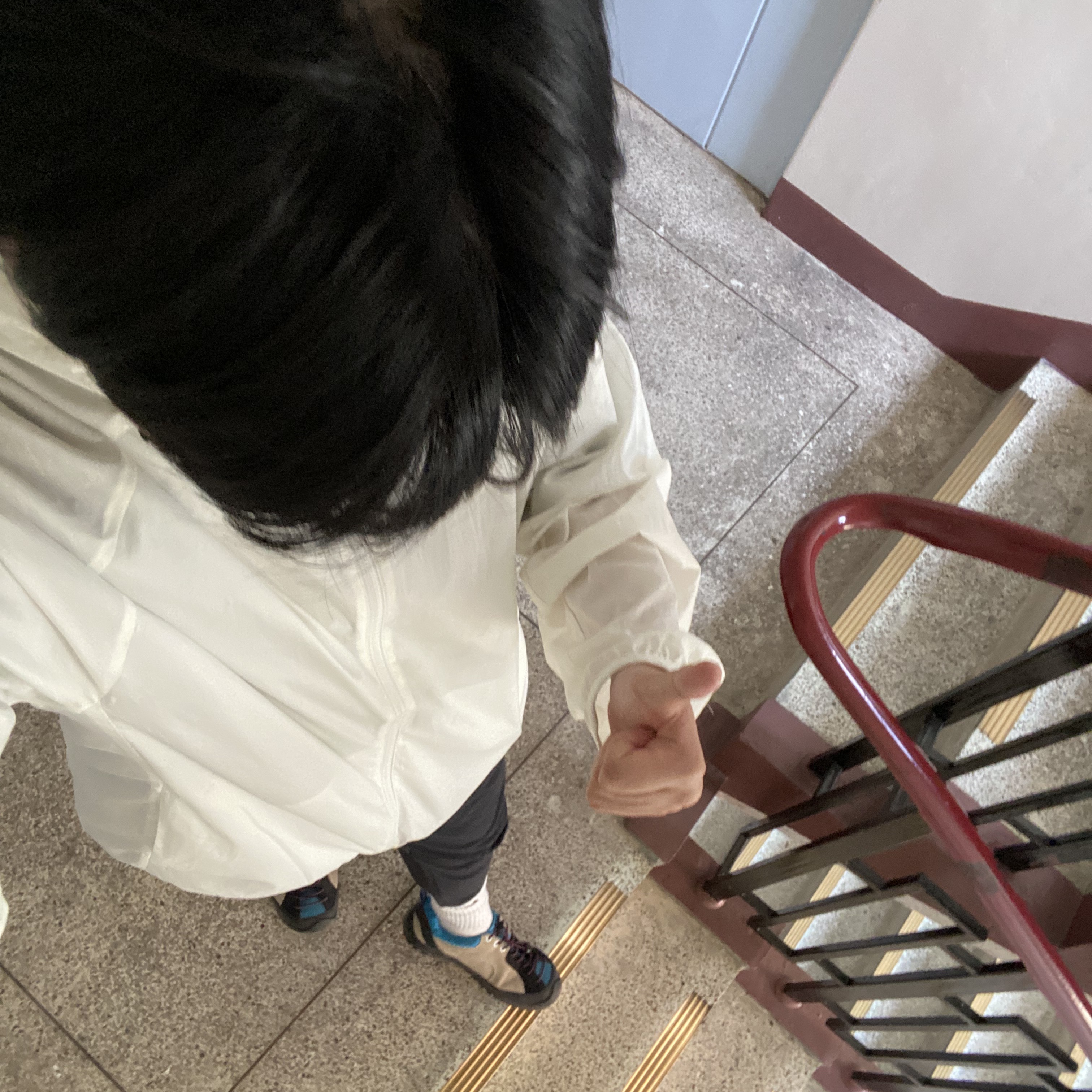 Keen Jasper Rocks SP Sneakers Beige 착용 스타일