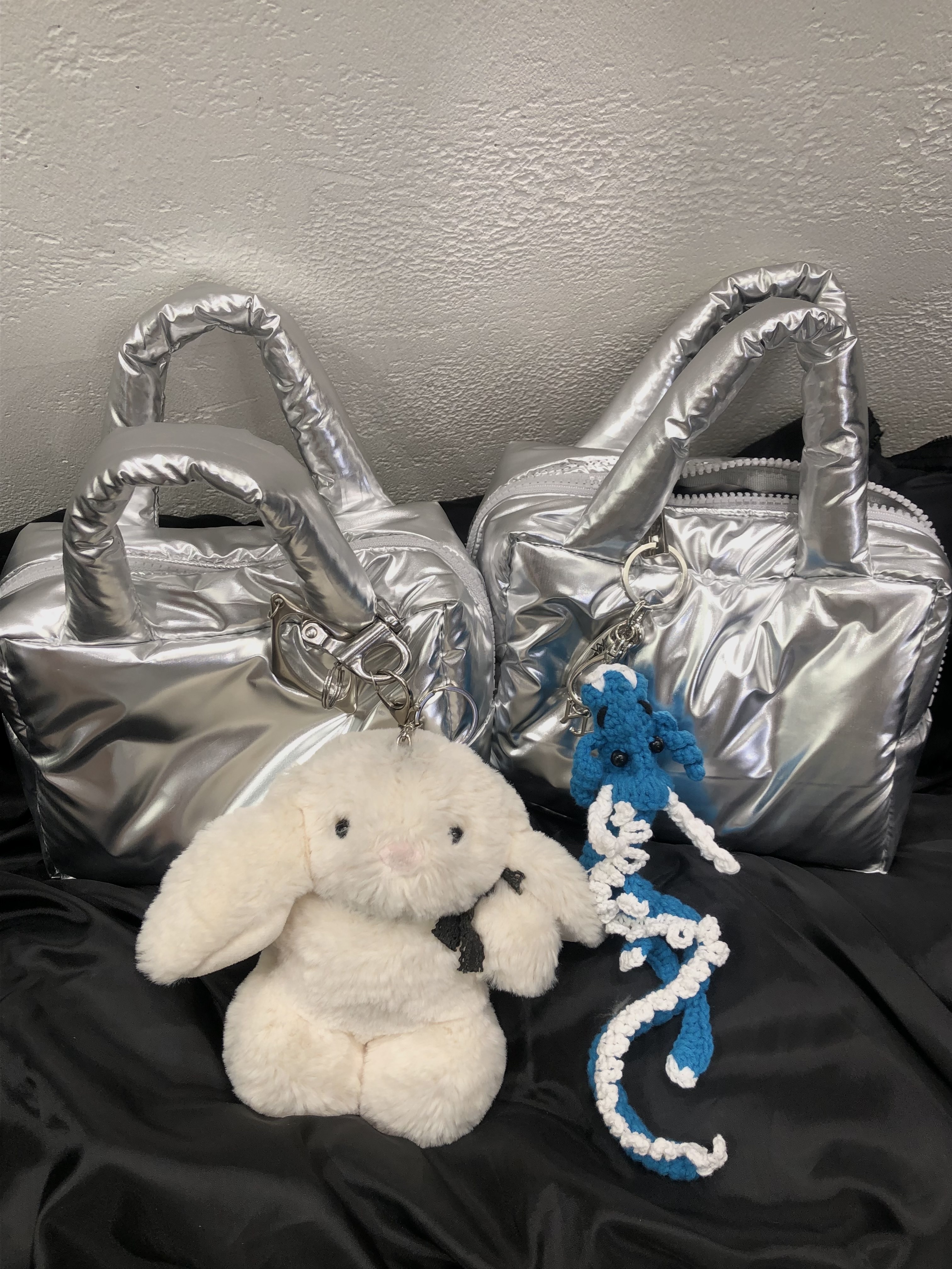 Open Yy Lucky Blue Dragon Key Chain Blue 착용 스타일