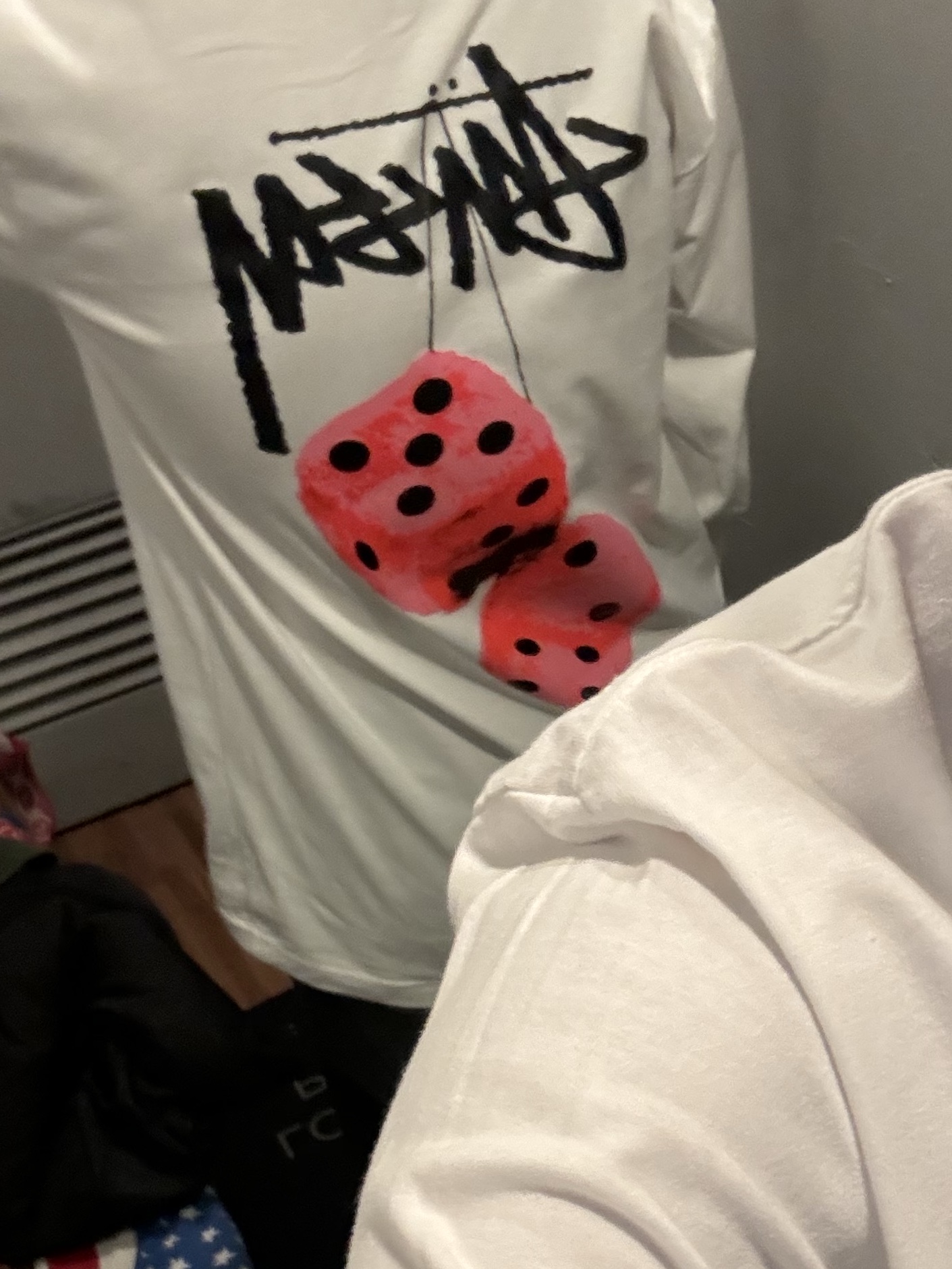 Jordan 1 Low Golf Wolf Grey 착용 스타일 - 5