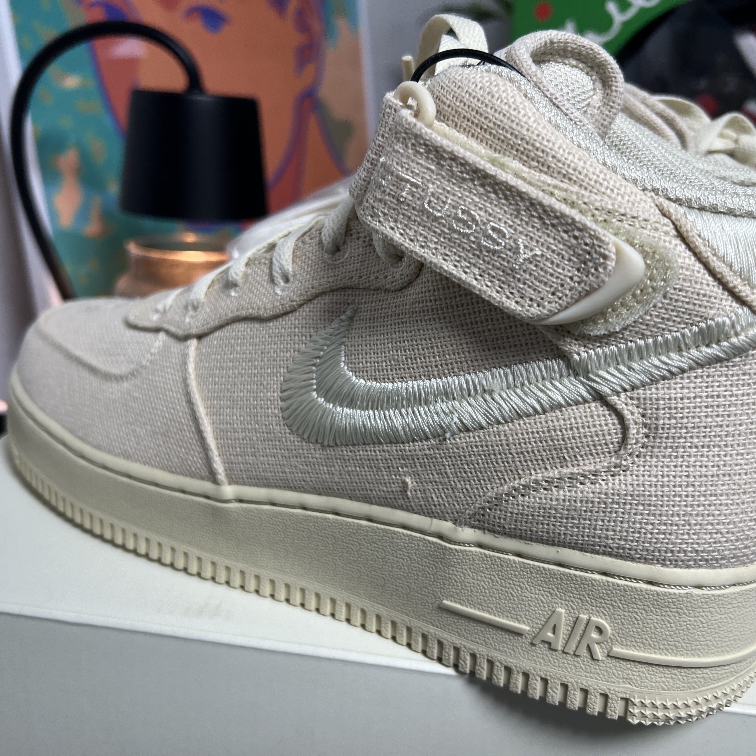 Nike x Stussy Air Force 1 '07 Mid SP Fossil 착용 스타일 - 2