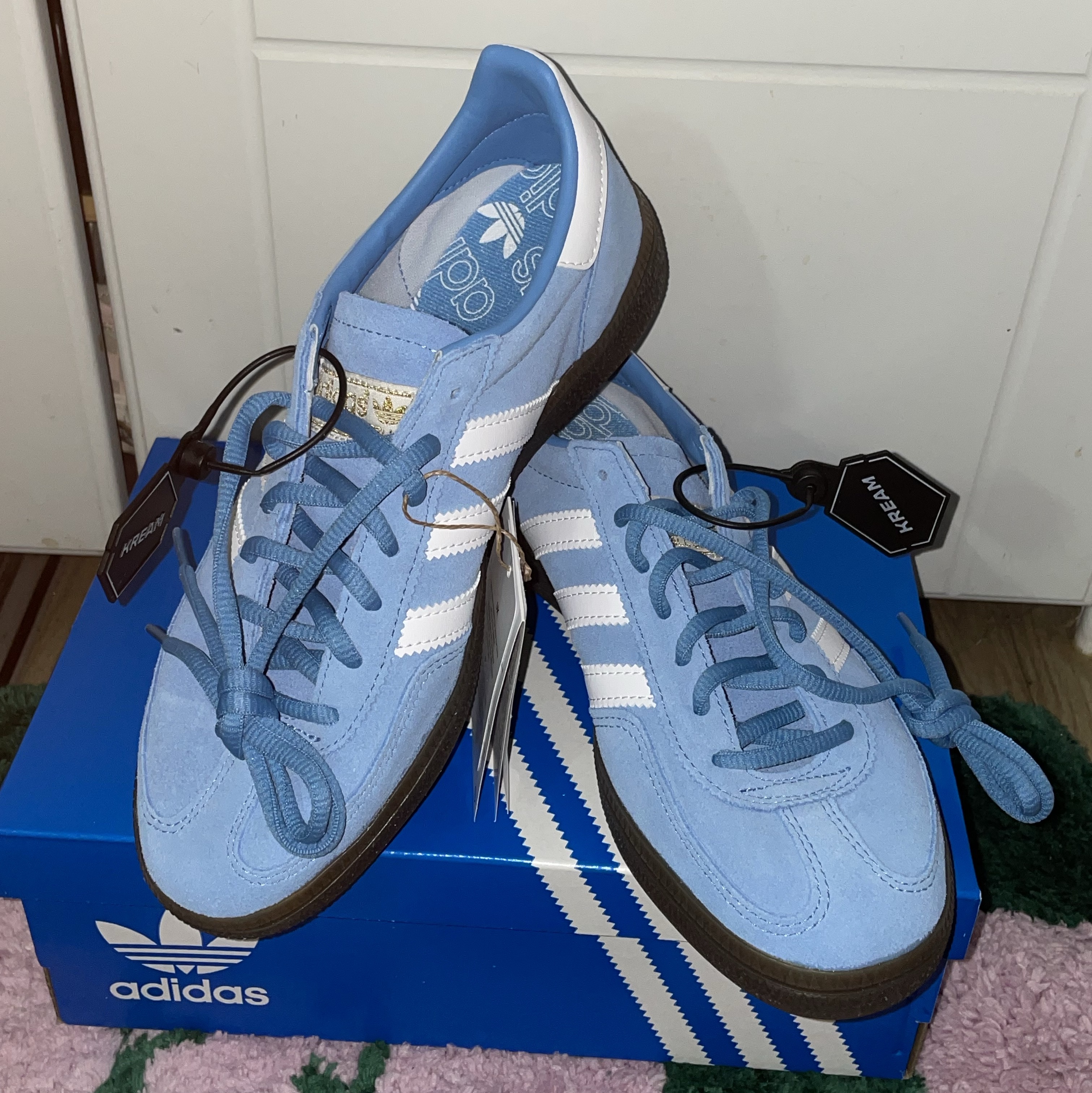 Adidas Spezial Handball Light Blue 착용 스타일 - 1