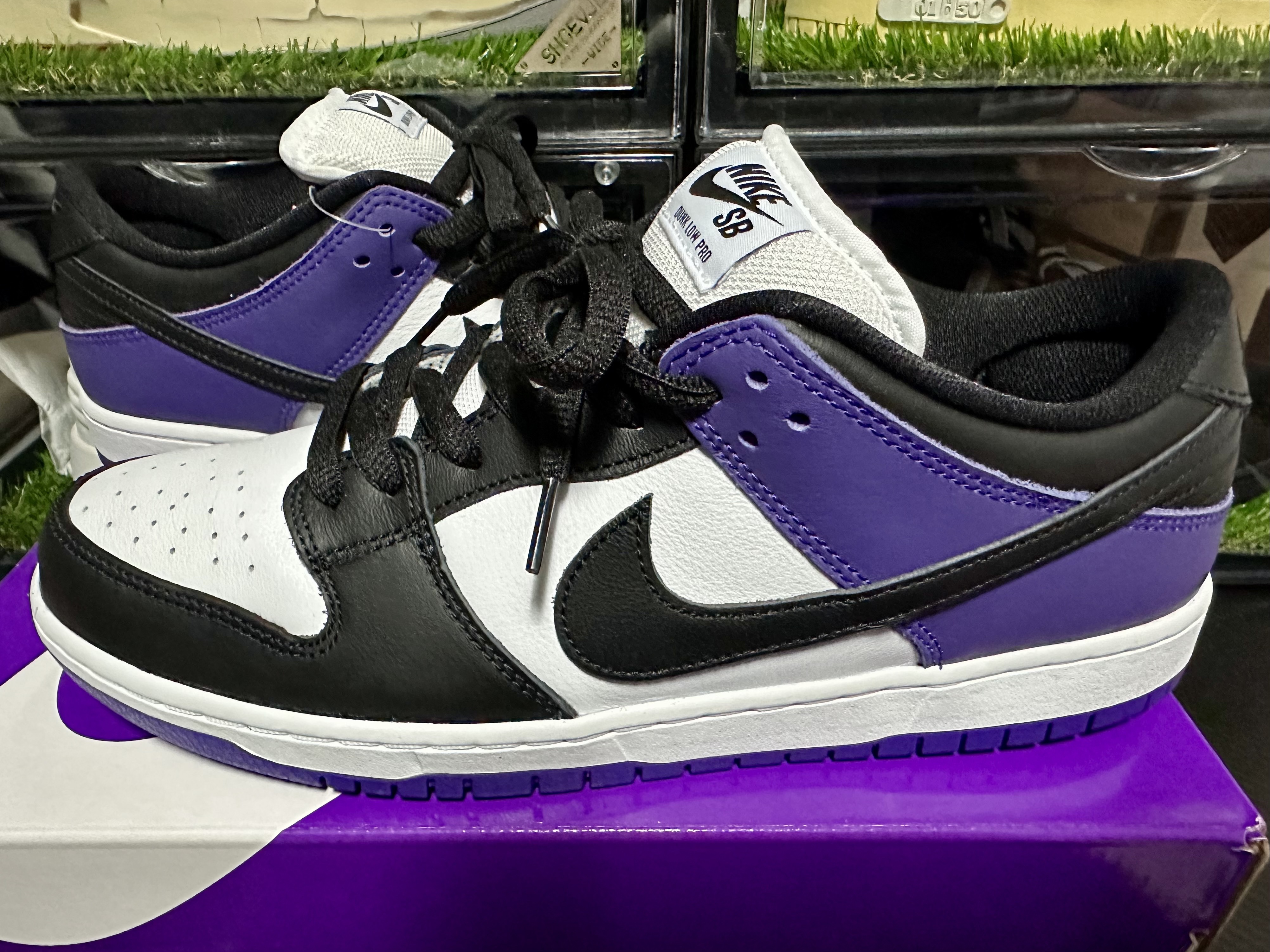 Nike SB Dunk Low Pro Court Purple 착용 스타일 - 1