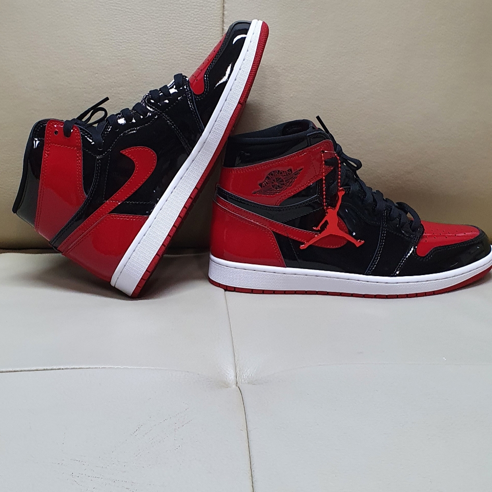 Jordan 1 Retro High OG Patent Bred 착용 스타일