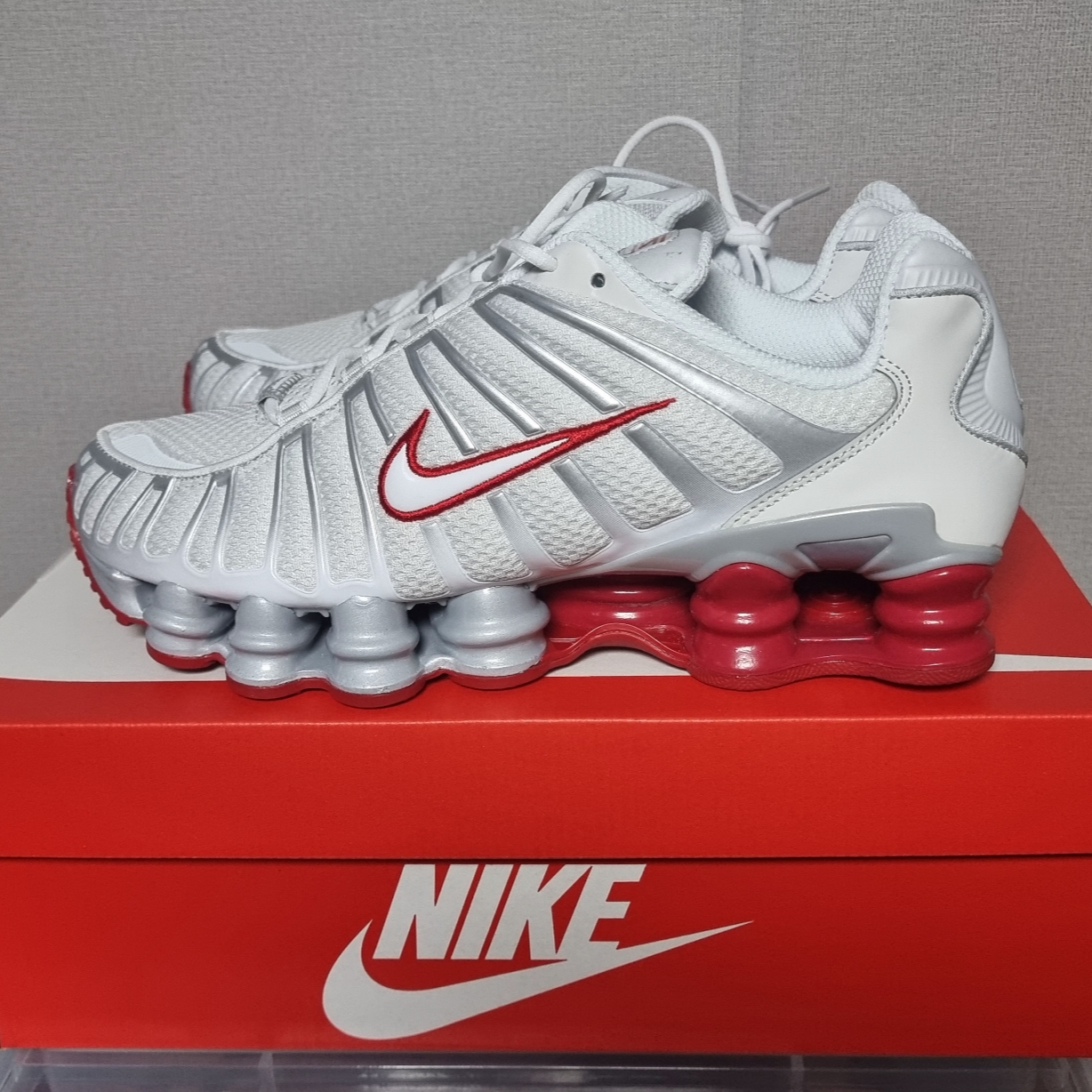 (W) Nike Shox TL Platinum Tint 착용 스타일