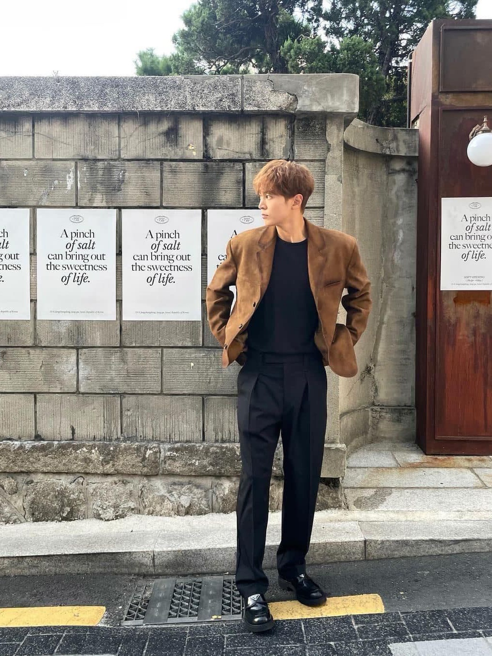 Ader Error Amon Slacks Noir, Ader Error Ation Slacks Beige 착용 스타일 - 4