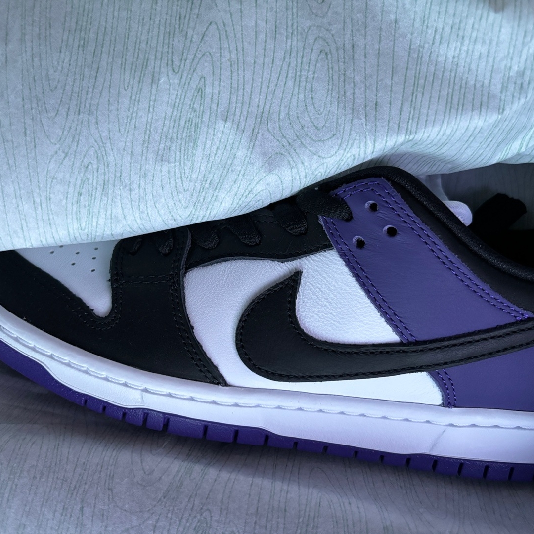 Nike SB Dunk Low Pro Court Purple 착용 스타일