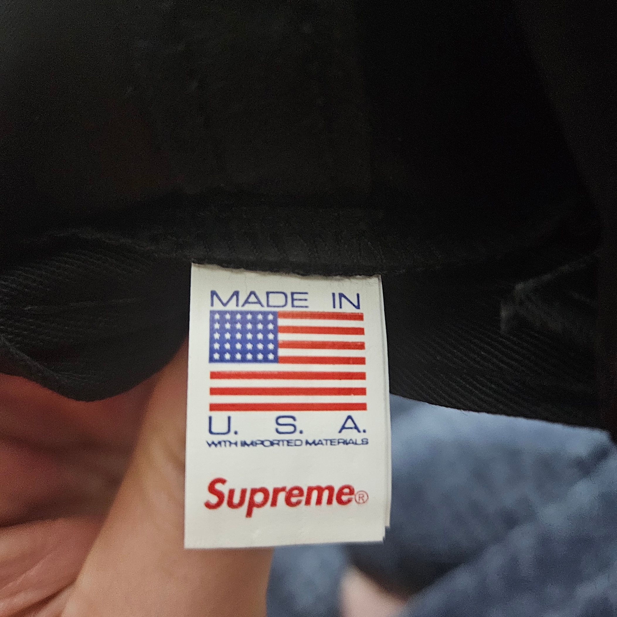 Arc'teryx Small Bird Cap Black, Supreme Enamel Logo 6-Panel Black - 23FW 착용 스타일 - 5