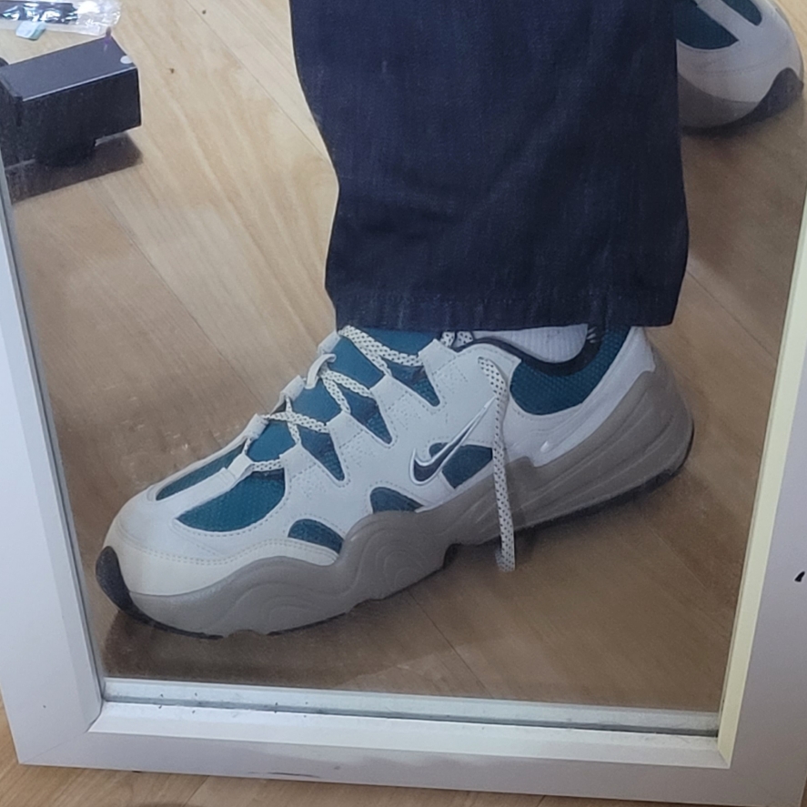 Nike Tech Hera Light Orewood Brown Geode Teal 착용 스타일 - 3