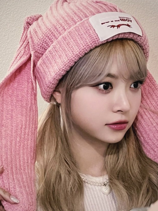 Charles Jeffrey Loverboy Chunky Rabbit Beanie Pink 착용 스타일