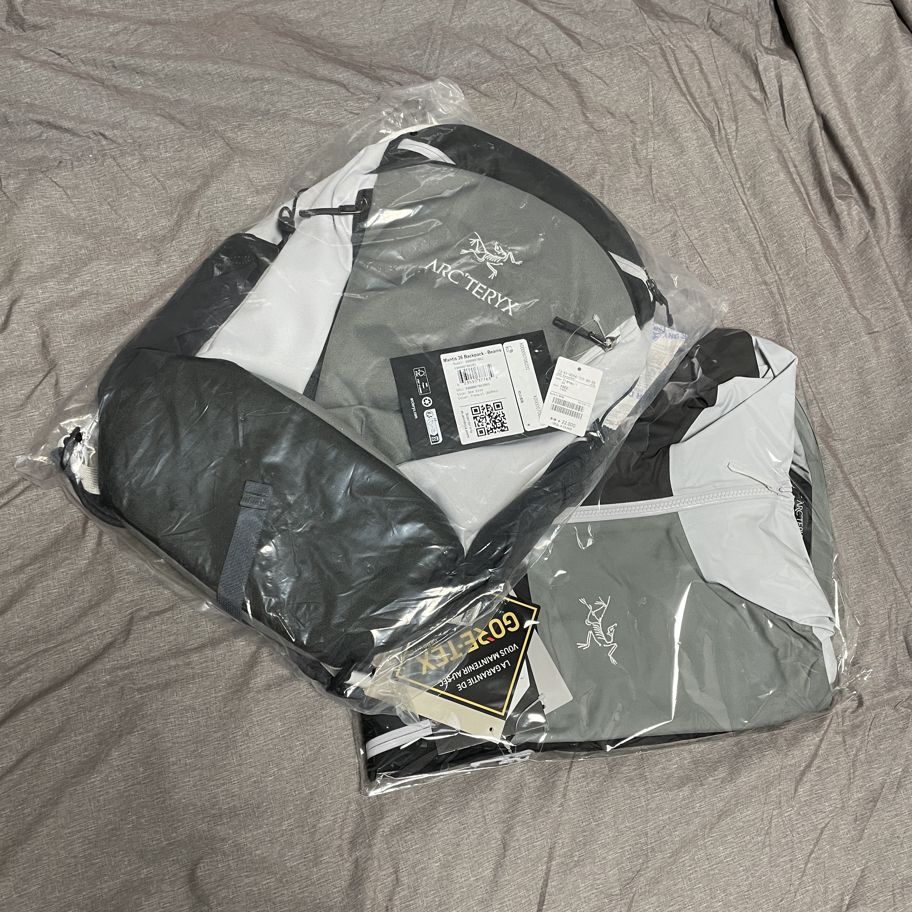 Arc'teryx x Beams Beta Jacket Tranquil, Arc'teryx x Beams Mantis 26 Backpack Tranquil 착용 스타일
