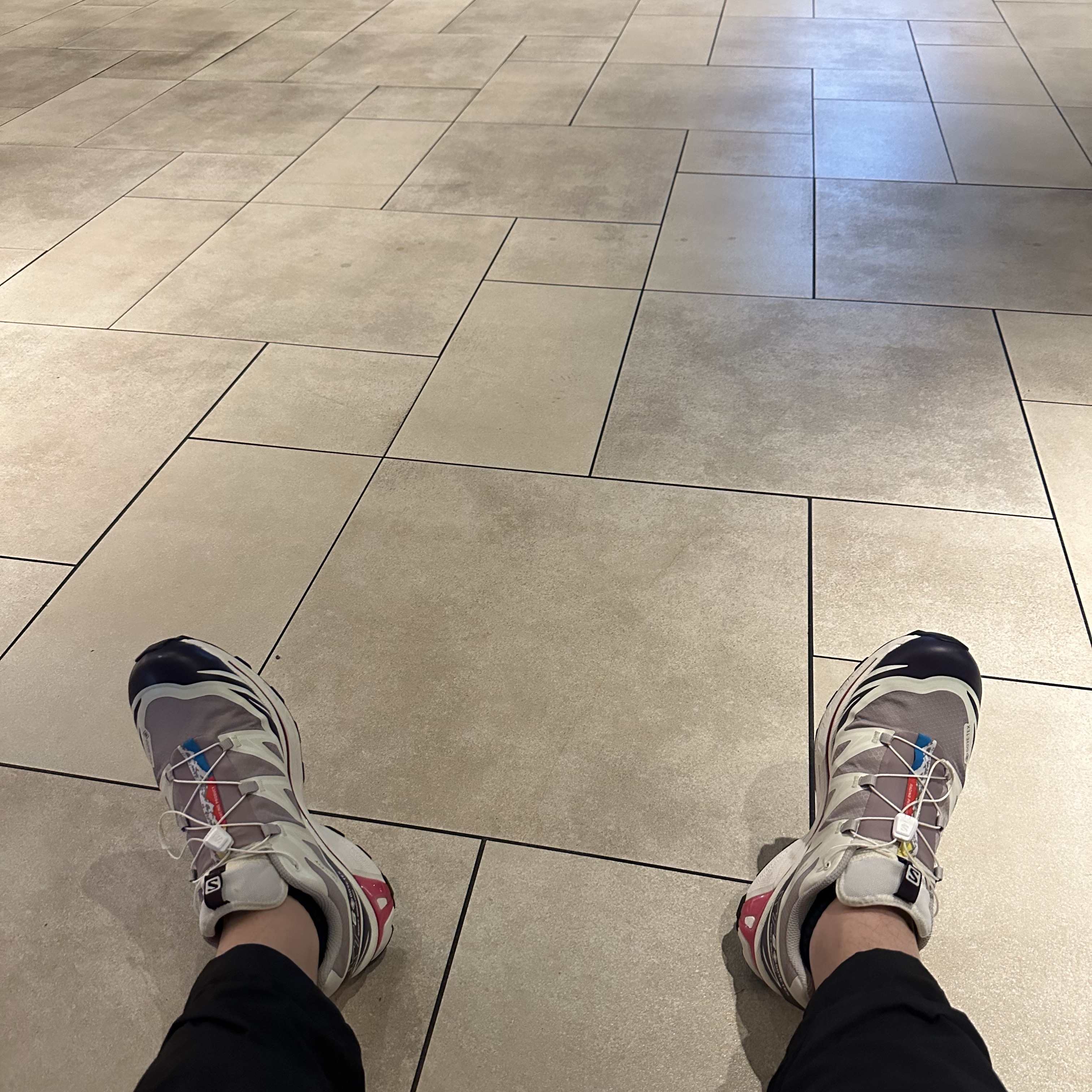 Salomon x Kith XT-6 Gore-Tex Quail Moonscape Vanilla Ice 착용 스타일