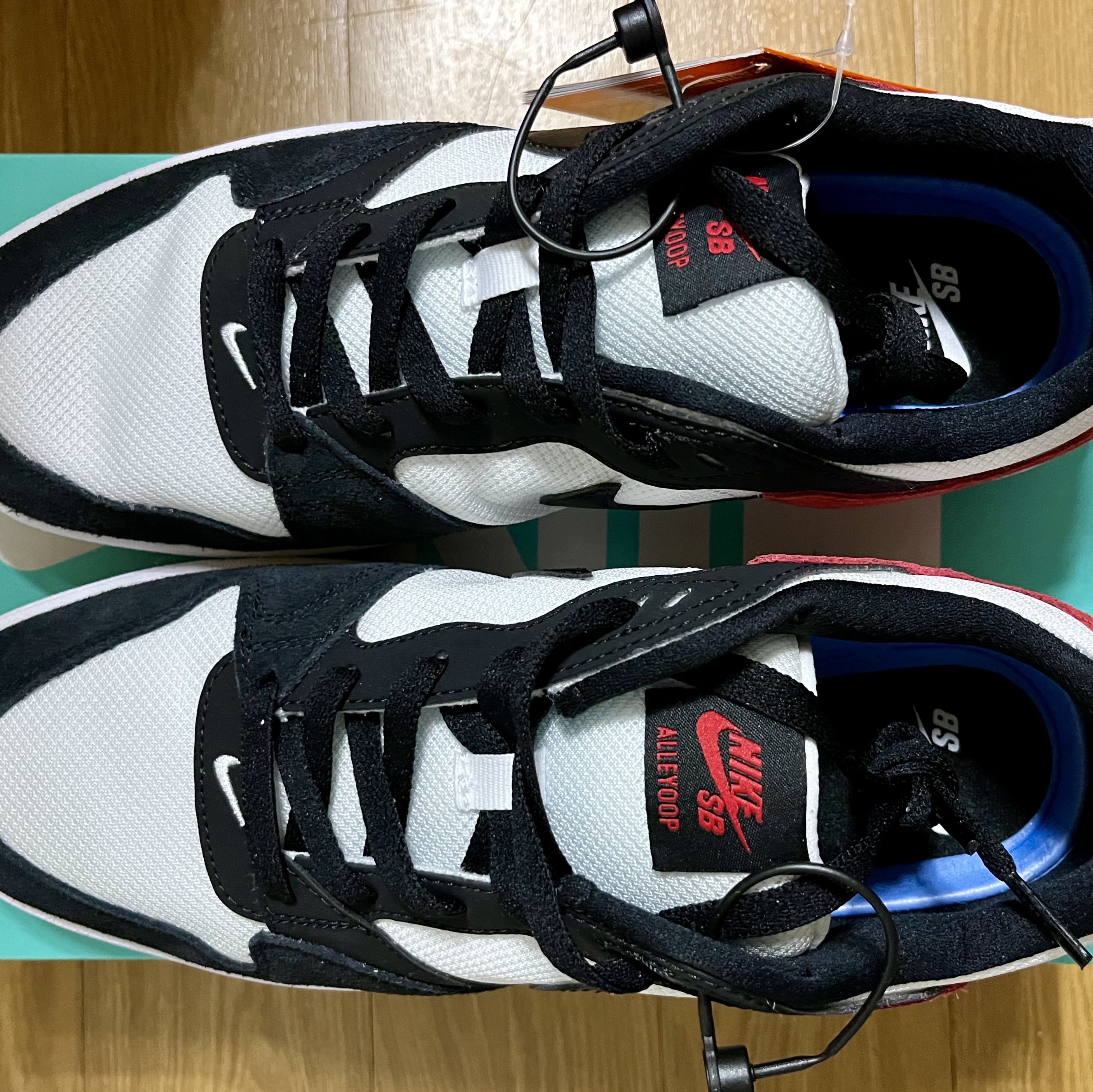 Nike SB Alleyoop University Red 착용 스타일 - 2
