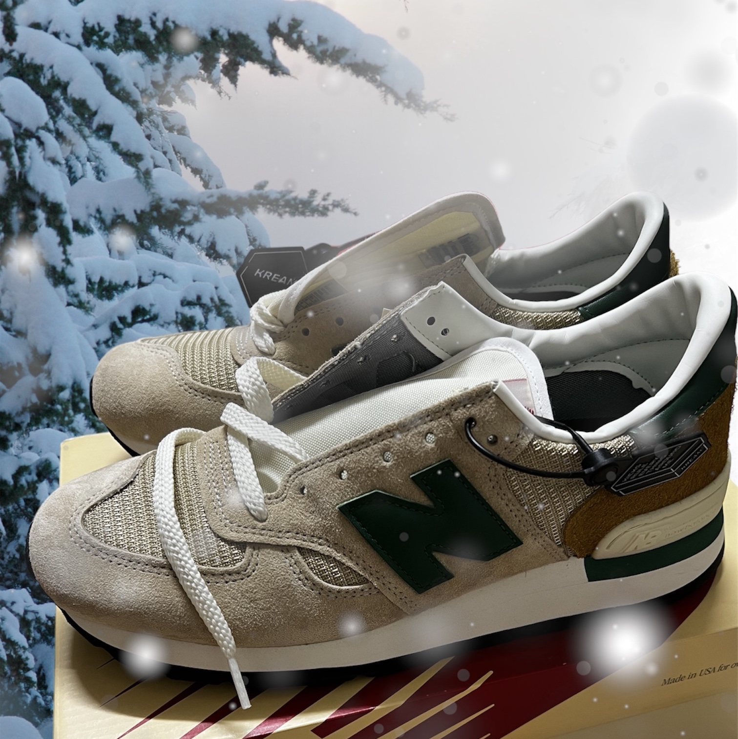 New Balance 990v1 Tan Green 착용 스타일