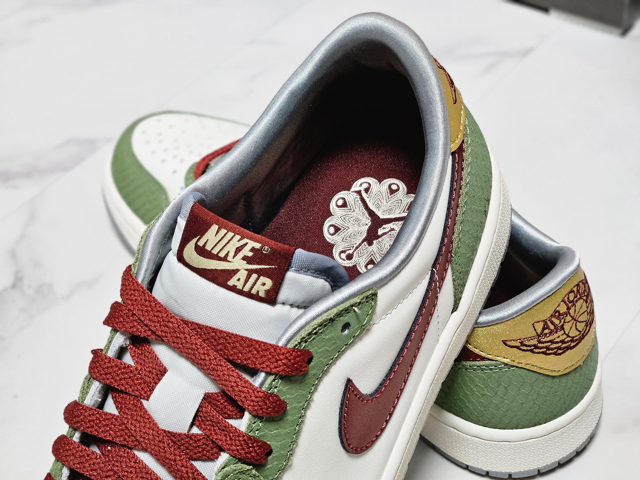 Jordan 1 Retro Low OG Chinese New Year 착용 스타일 - 4