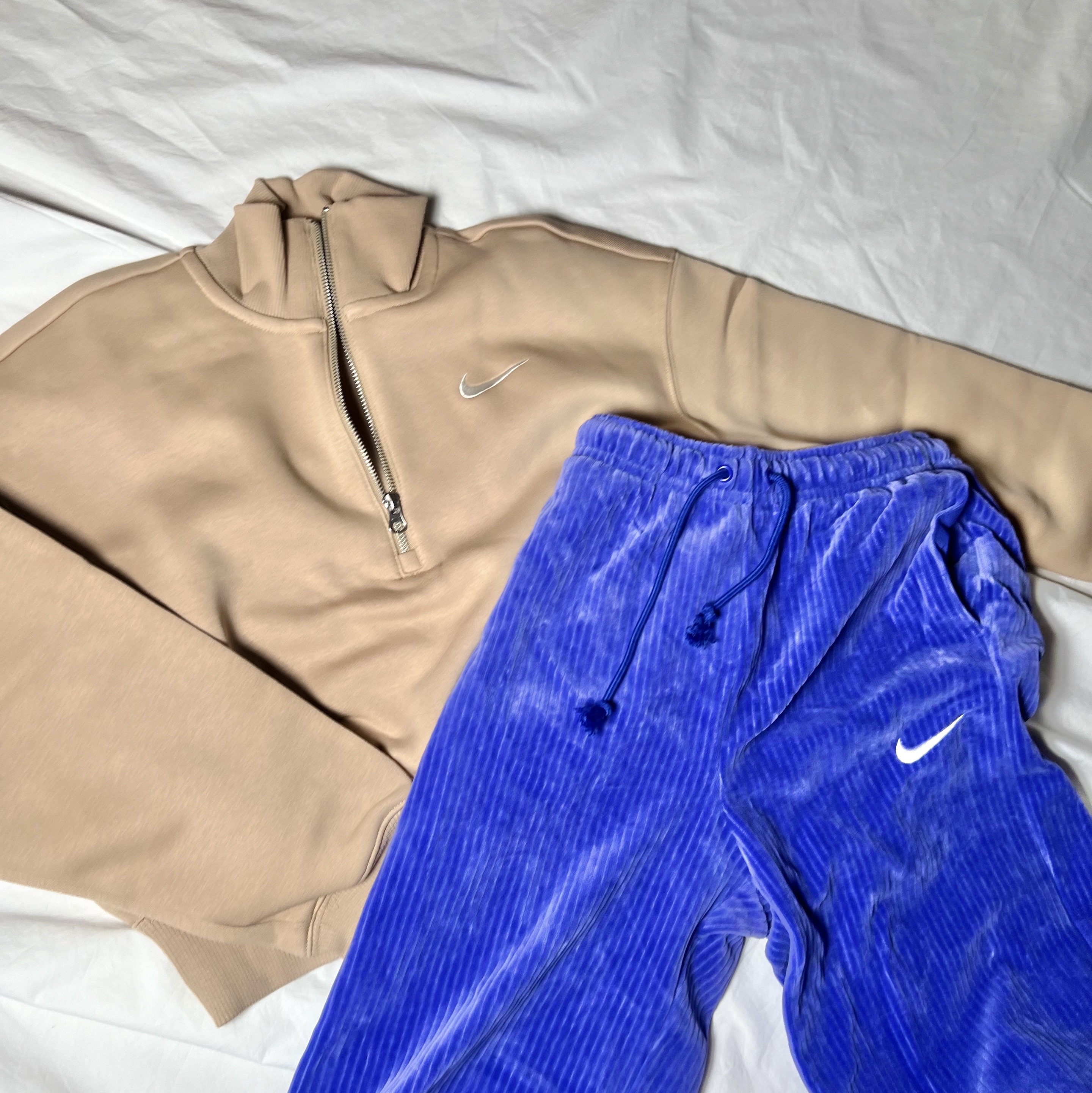 (W) Nike NSW Phoenix Fleece Half Zip Cropped Sweatshirt Hemp Sail - Asia 착용 스타일