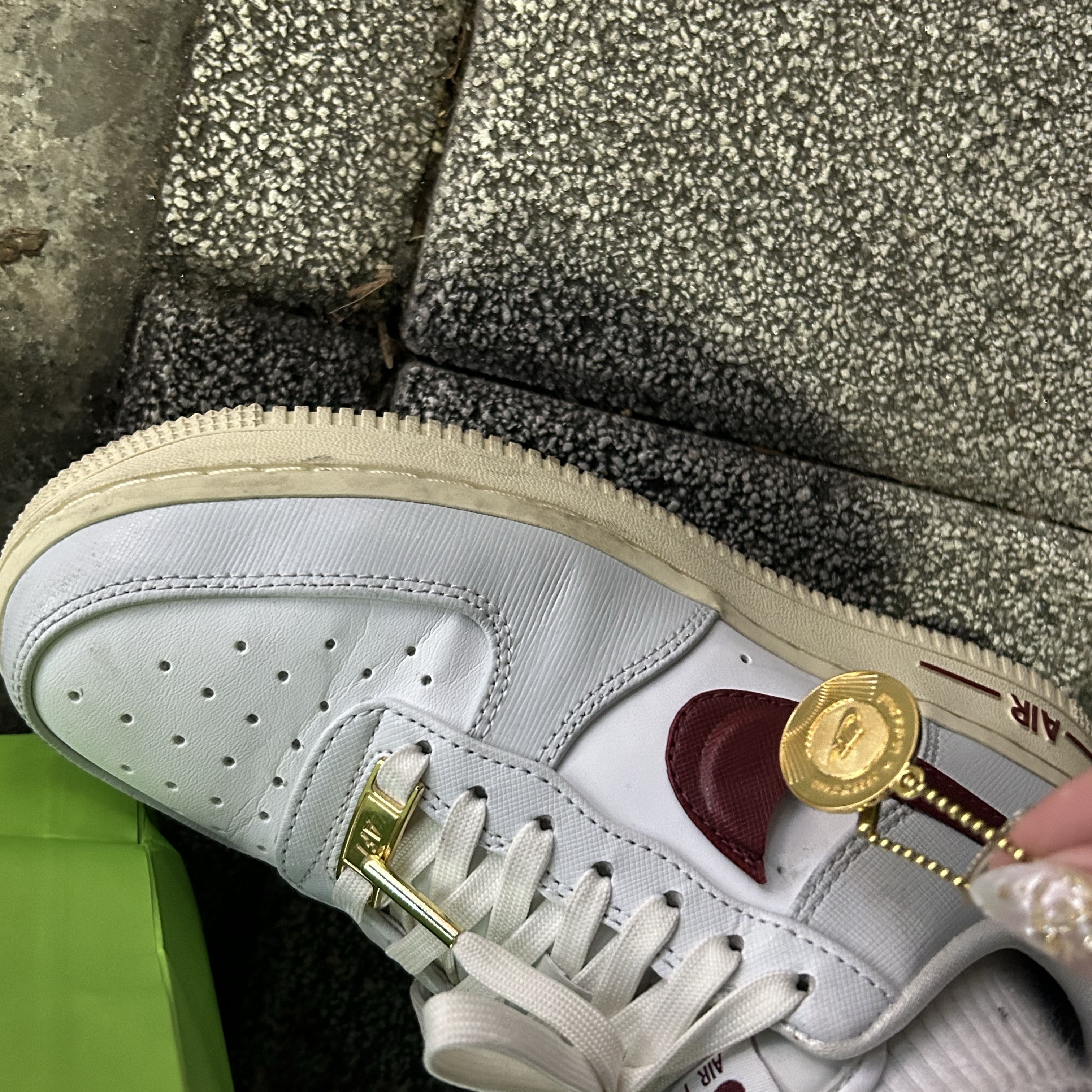 (W) Nike Air Force 1 '07 SE Pandant 착용 스타일