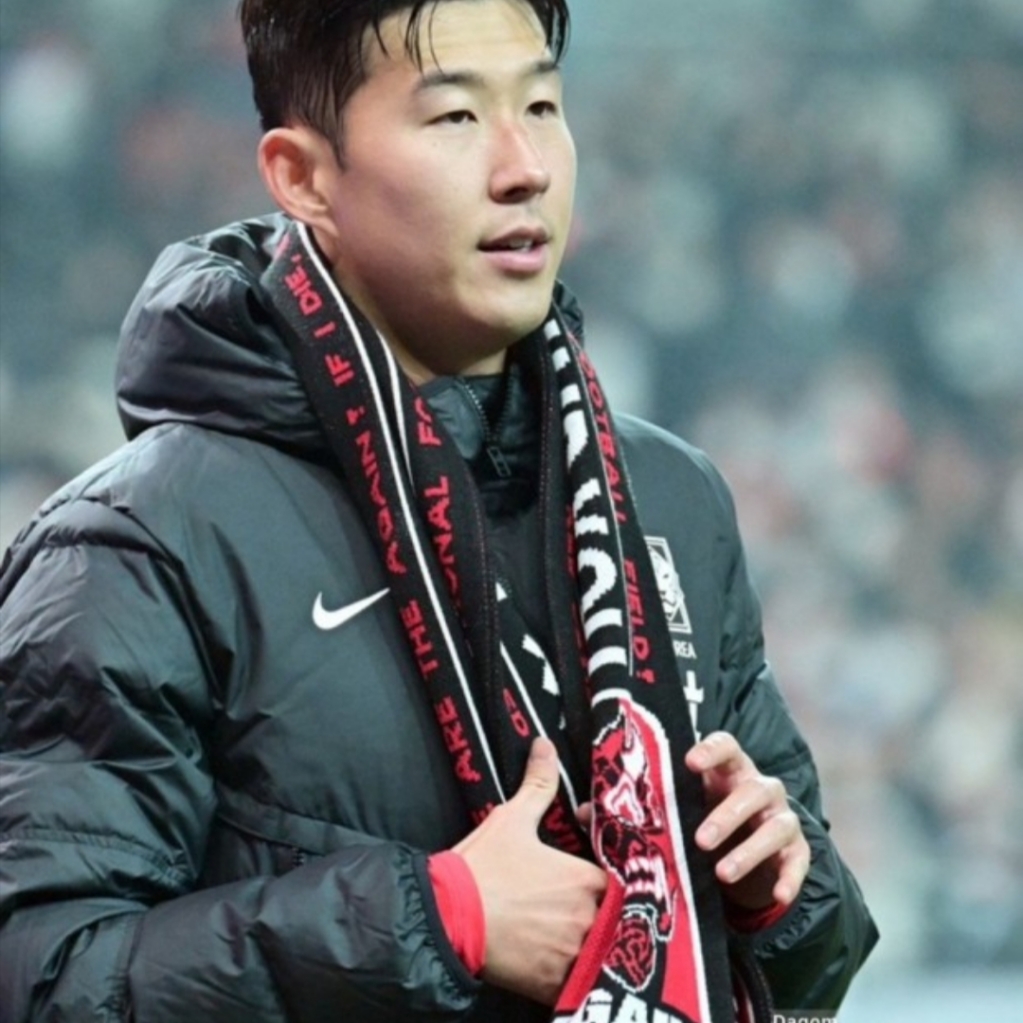 Nike Korea Strike Storm-Fit Down Football Jacket Black 착용 스타일 - 1