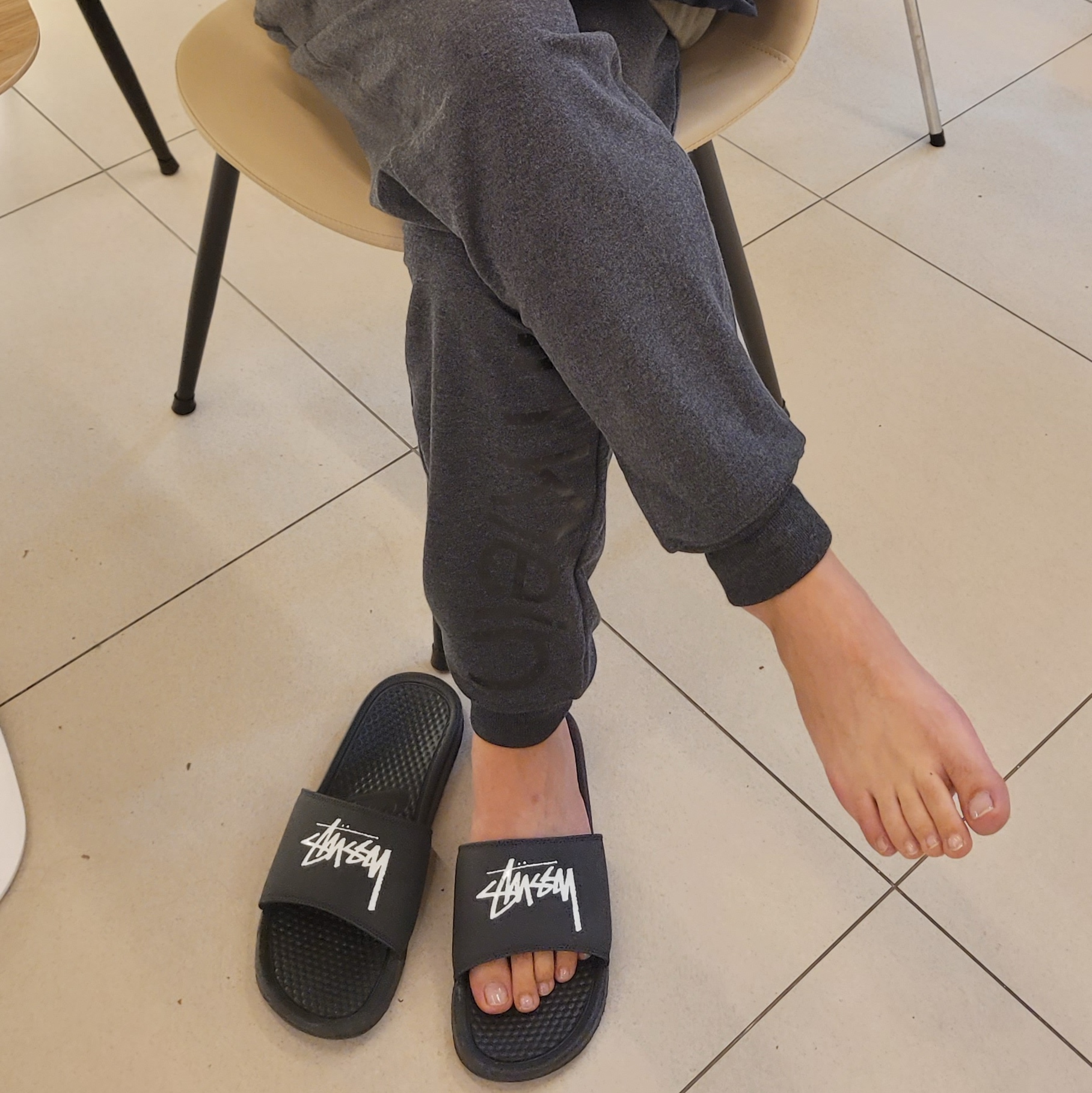 Nike x Stussy Benassi Slide Off Noir 착용 스타일