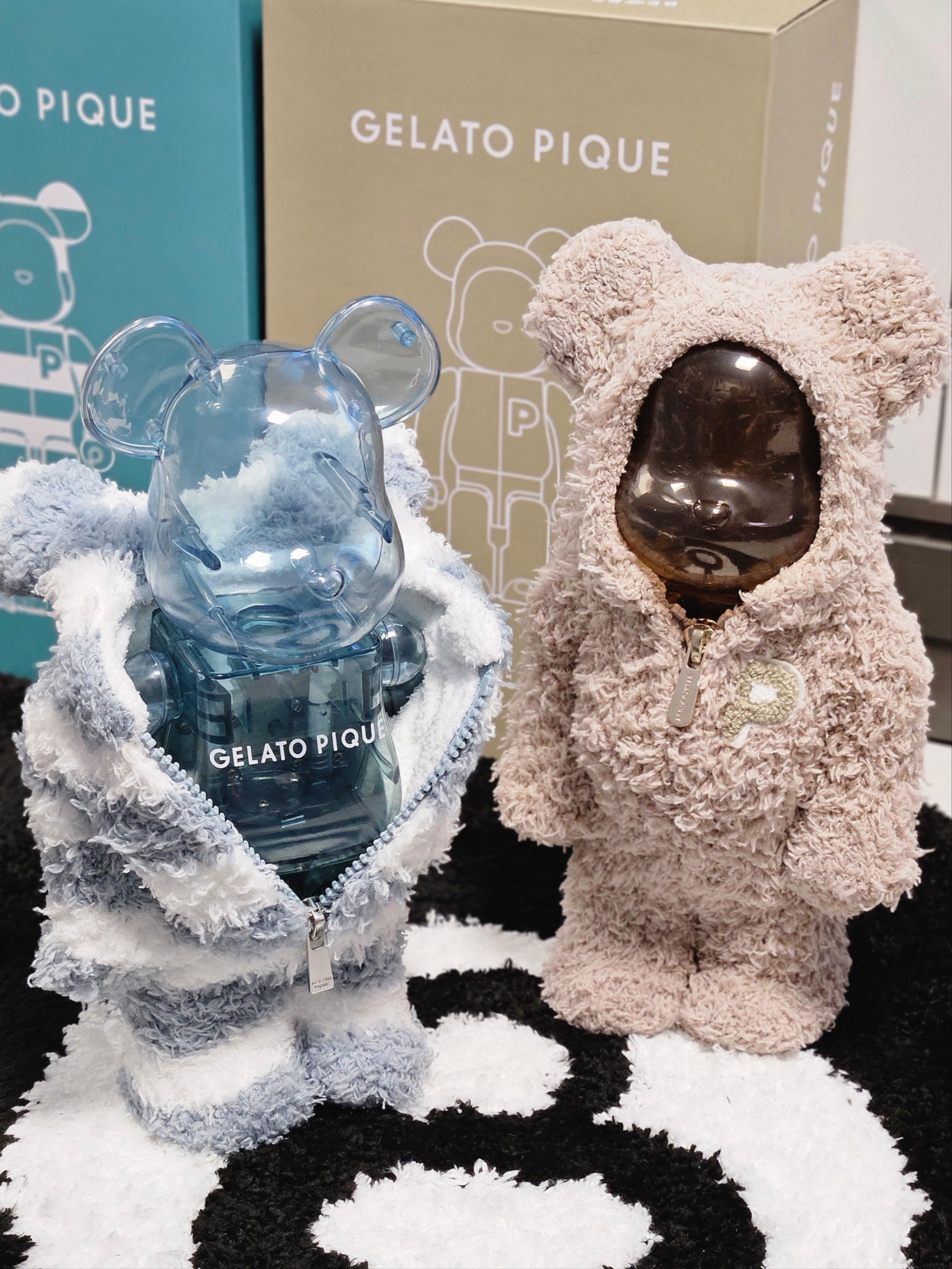 Bearbrick x Gelato Pique Mint 400%, Bearbrick x Gelato Pique Beige 400% 착용 스타일 - 3