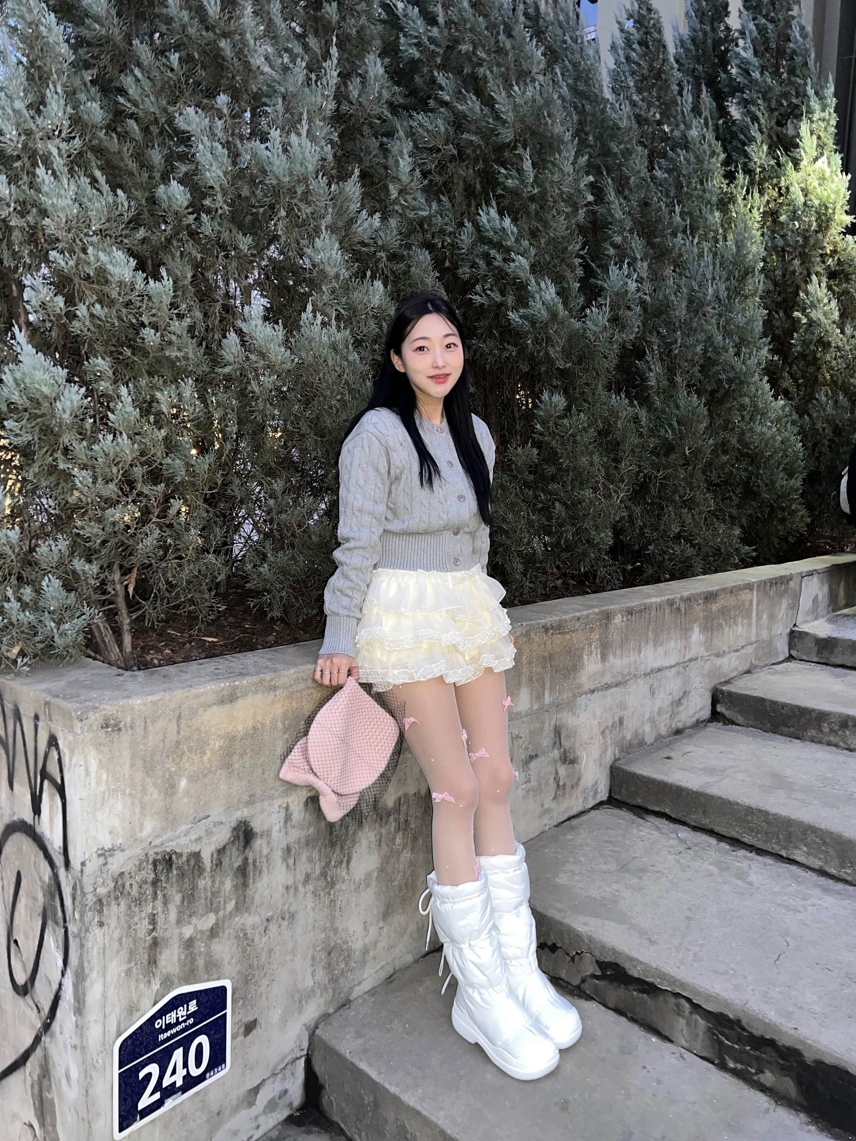 (W) Rockfishweatherwear Hayden Long Puff Padded Boots White 착용 스타일 - 1