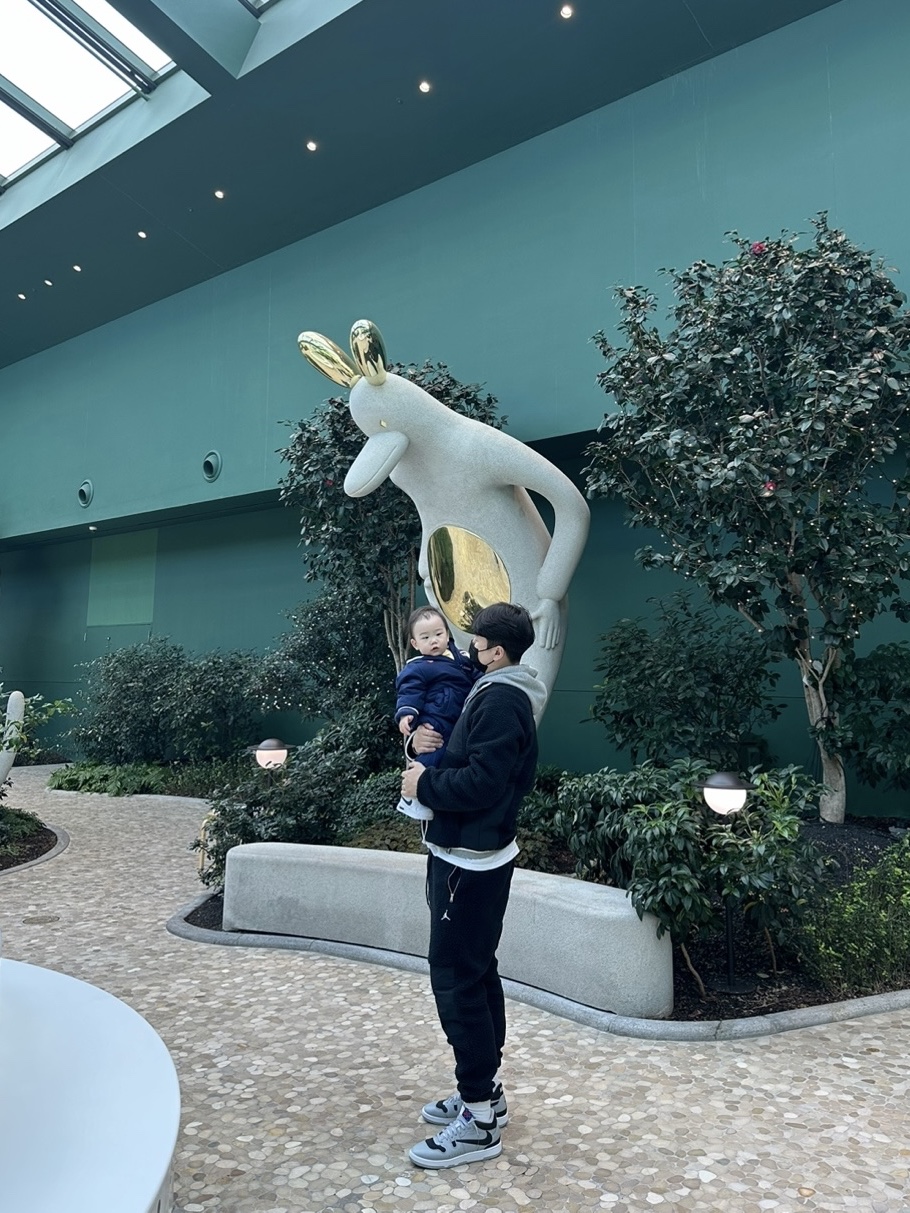 Nike x Travis Scott Mac Attack SP Light Smoke Grey, Jordan Essential Full Zip Winter Fleece Black - Asia 착용 스타일